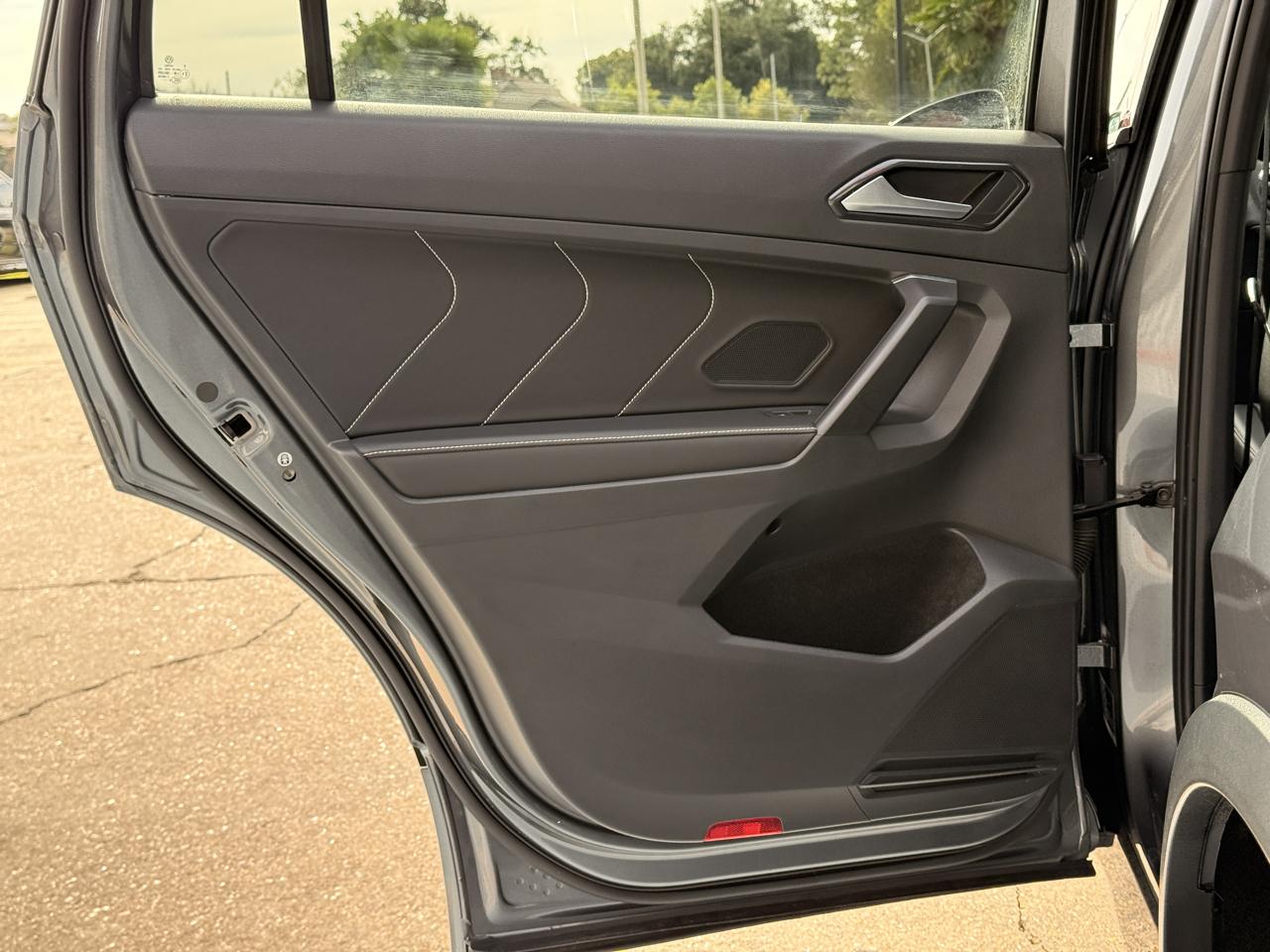 Volkswagen Tiguan SE R-Line Black 2023