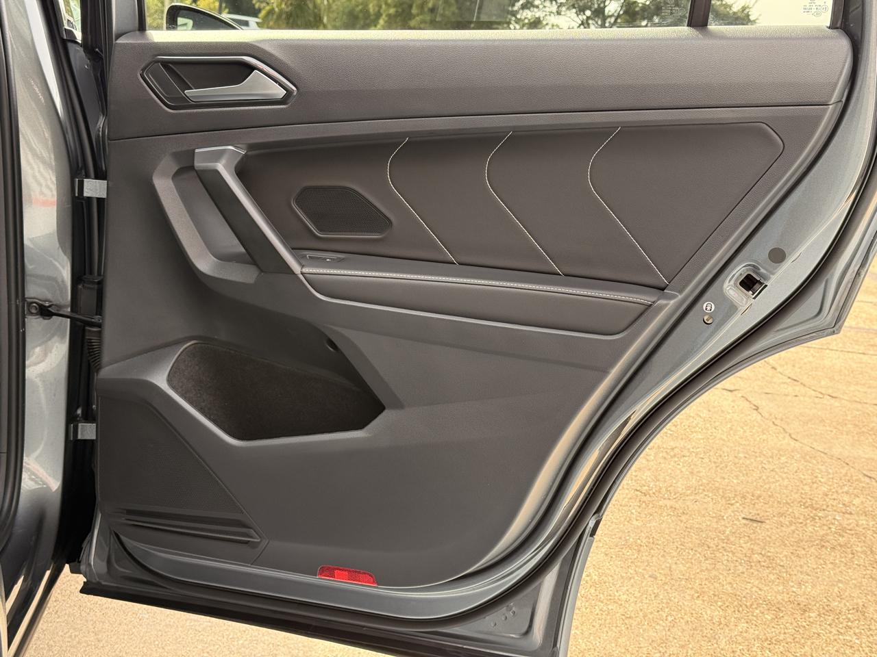 Volkswagen Tiguan SE R-Line Black 2023
