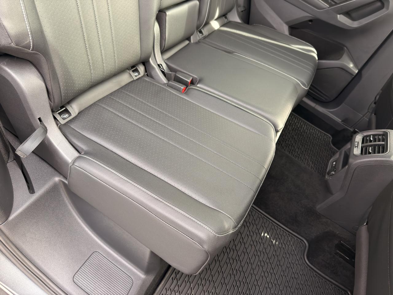 Volkswagen Tiguan SE R-Line Black 2023