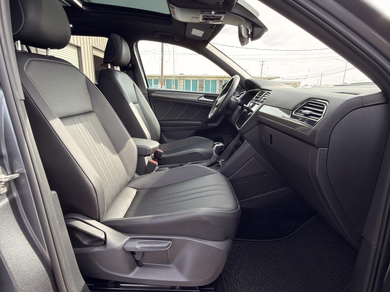 Volkswagen Tiguan SE R-Line Black 2023