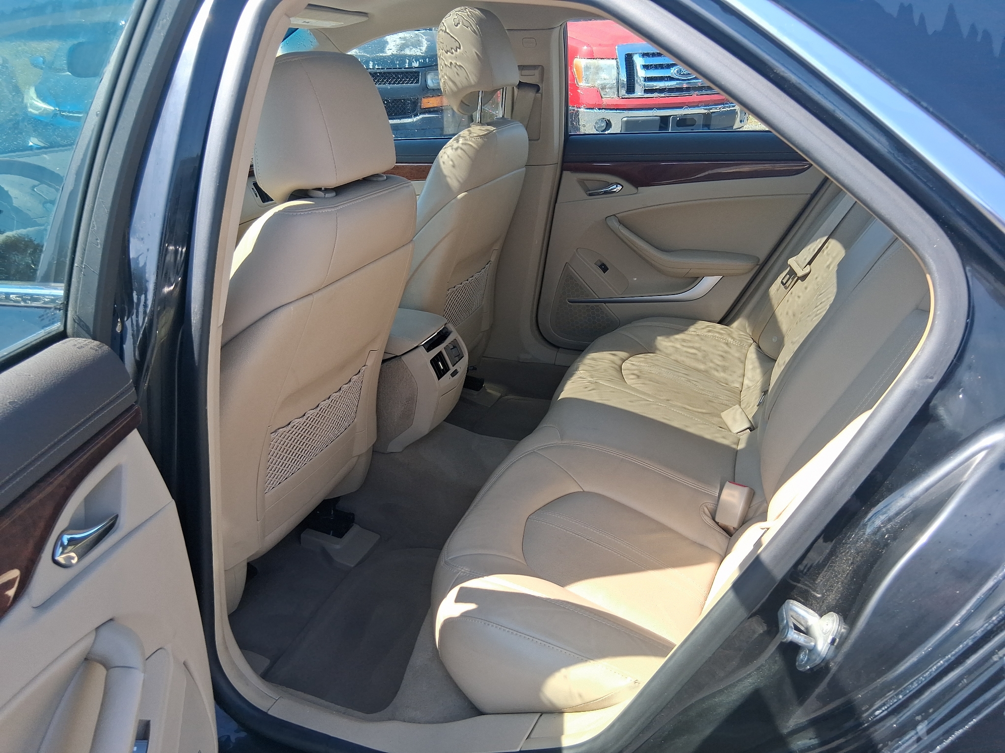 Cadillac CTS 3.6L Premium AWD w/Navi 2010 Cadillac CTS 3.6L Premium AWD w/Navi 2010