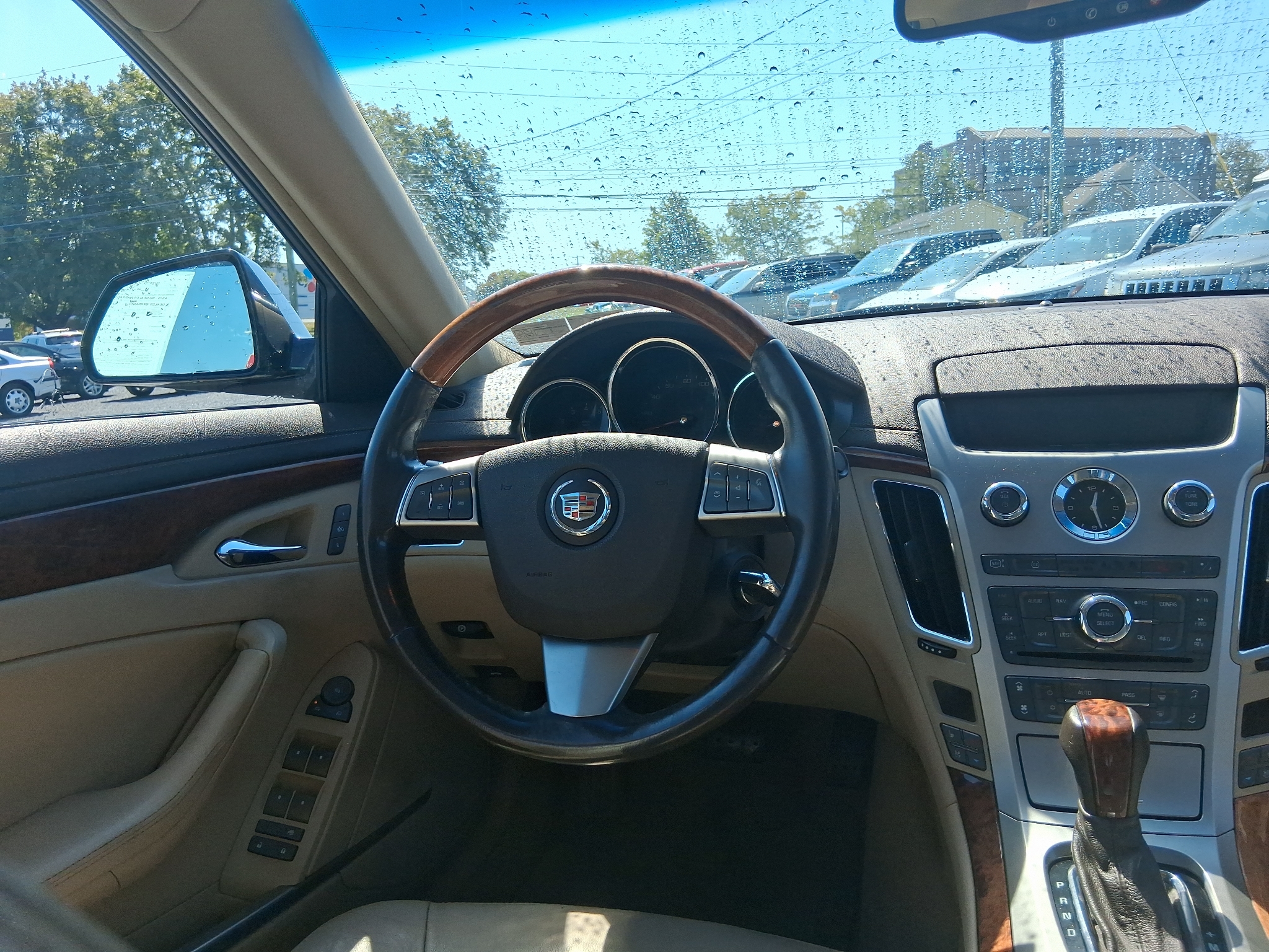 Cadillac CTS 3.6L Premium AWD w/Navi 2010 Cadillac CTS 3.6L Premium AWD w/Navi 2010