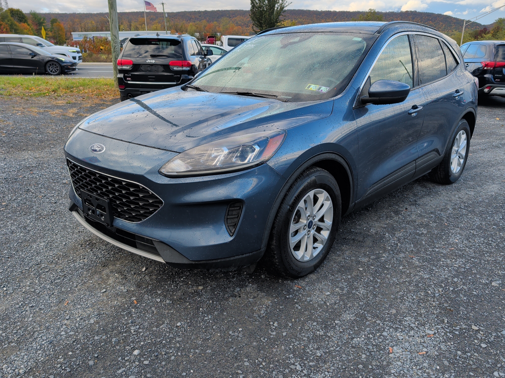 2020 Ford Escape SE