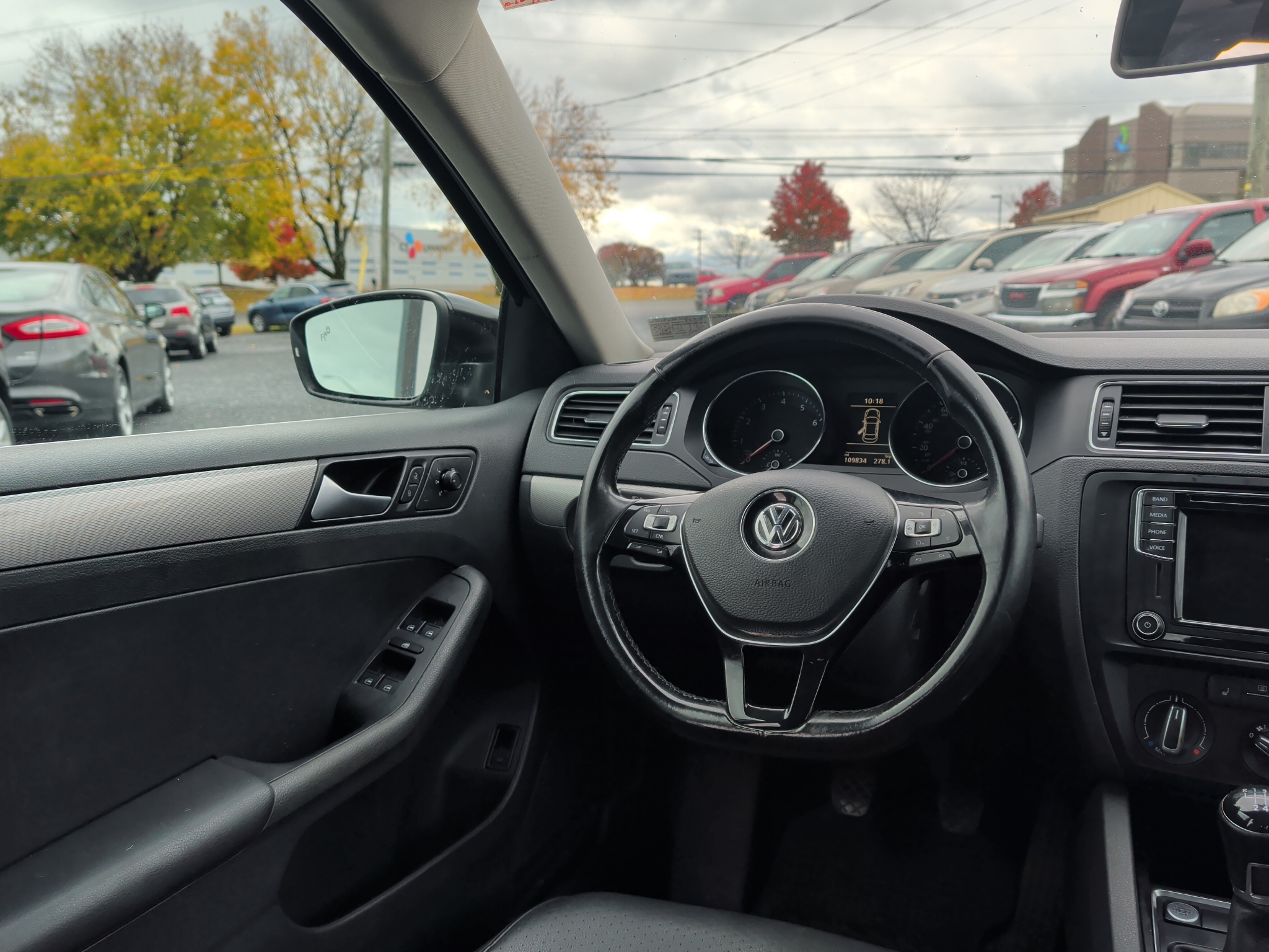 Volkswagen Jetta 1.4T S Manual 2017 Volkswagen Jetta 1.4T S Manual 2017