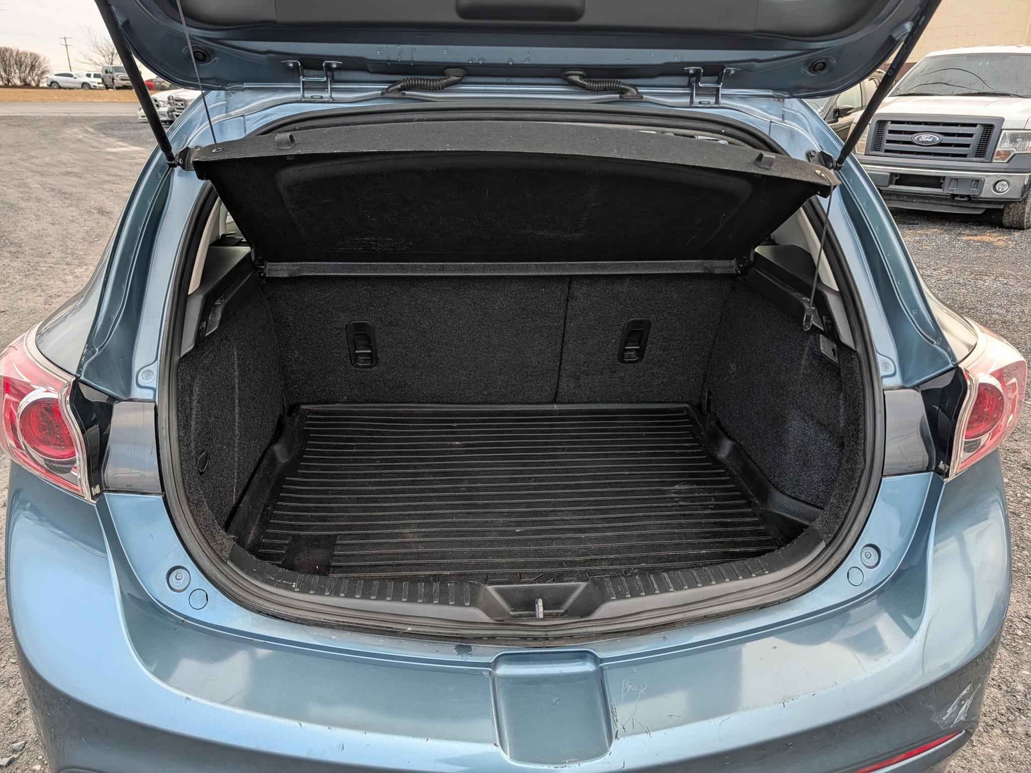 Mazda MAZDA3 s Sport 5-Door 2010