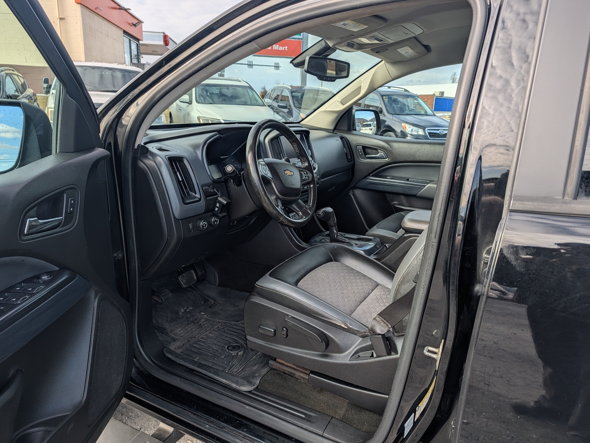 Chevrolet Colorado Z71 Crew Cab 4WD Long Box 2015