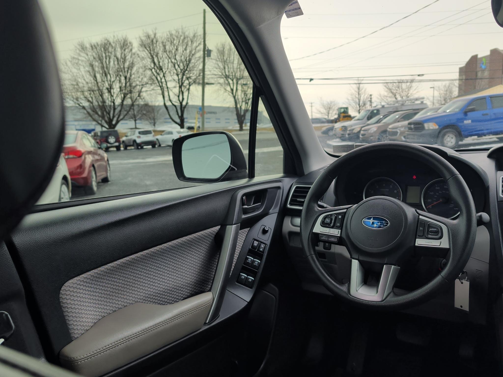 Subaru Forester 2.5i Premium PZEV CVT 2017