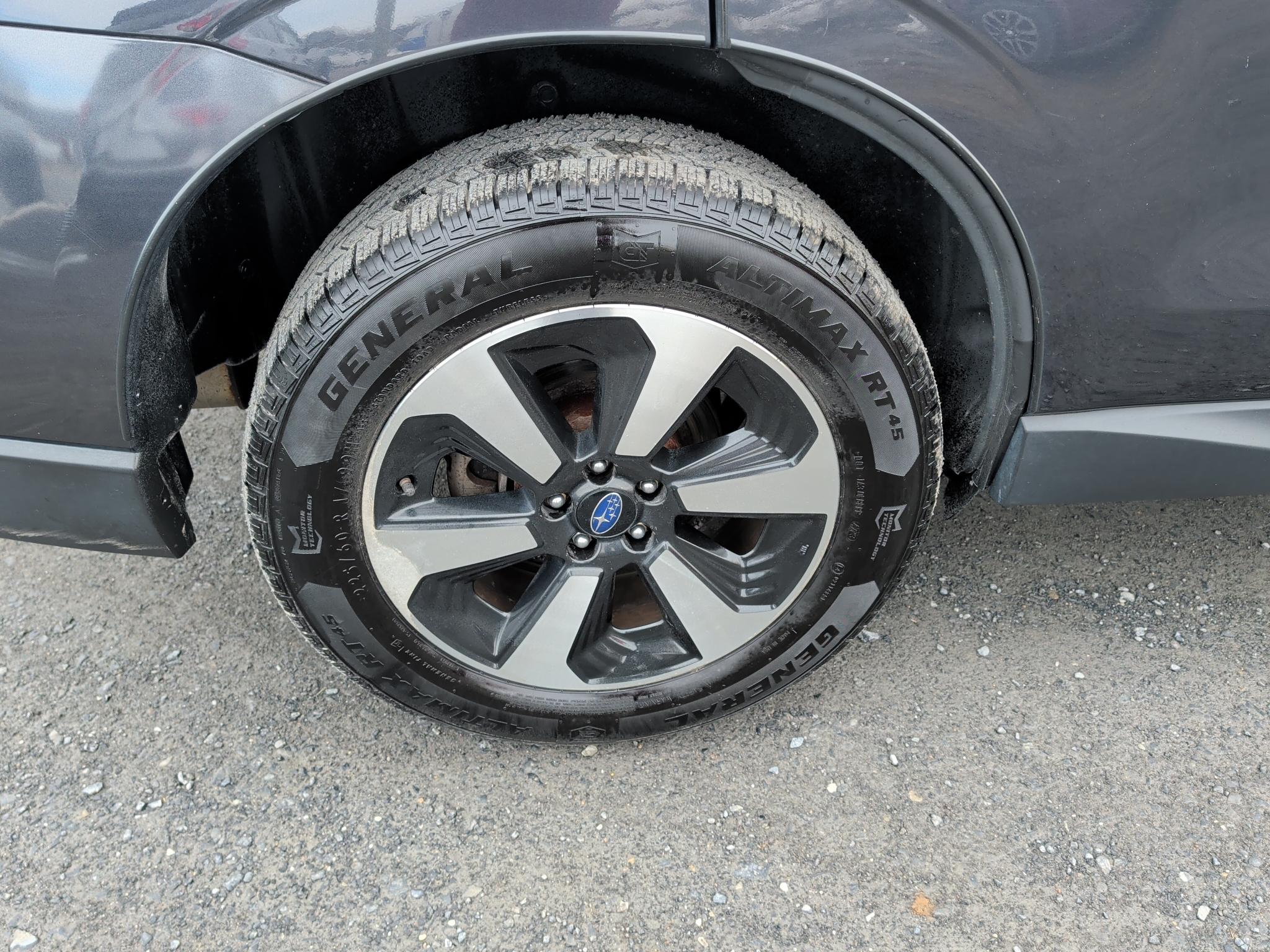 Subaru Forester 2.5i Premium PZEV CVT 2017