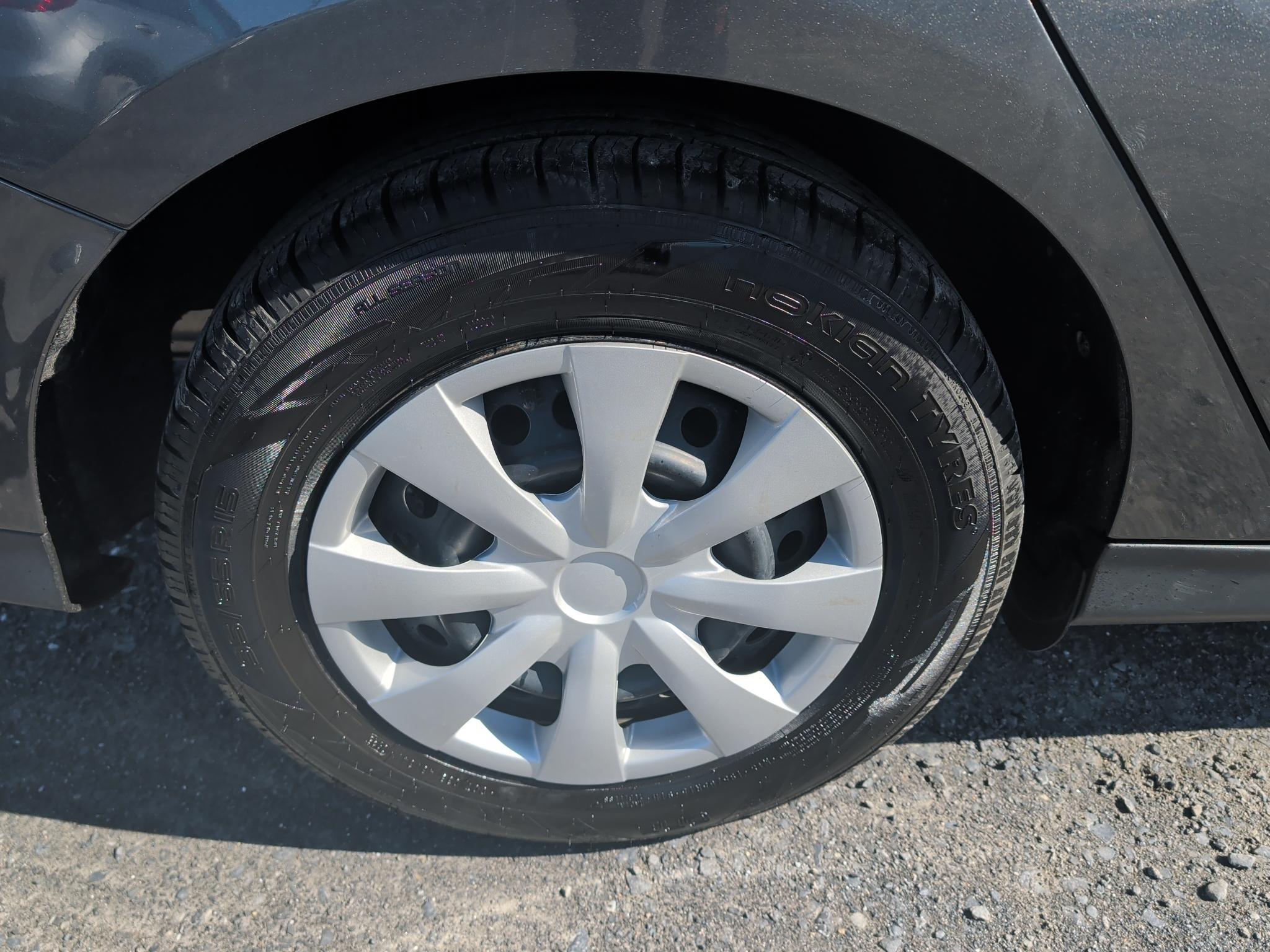 Ford Focus S Sedan 2017