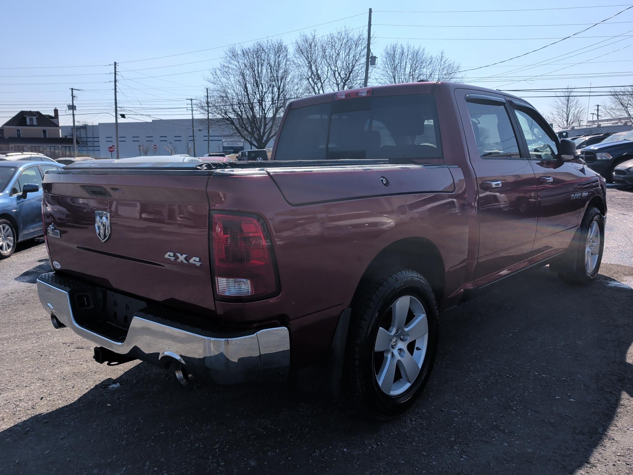 Dodge Ram 1500 SLT Crew Cab 4WD 2009