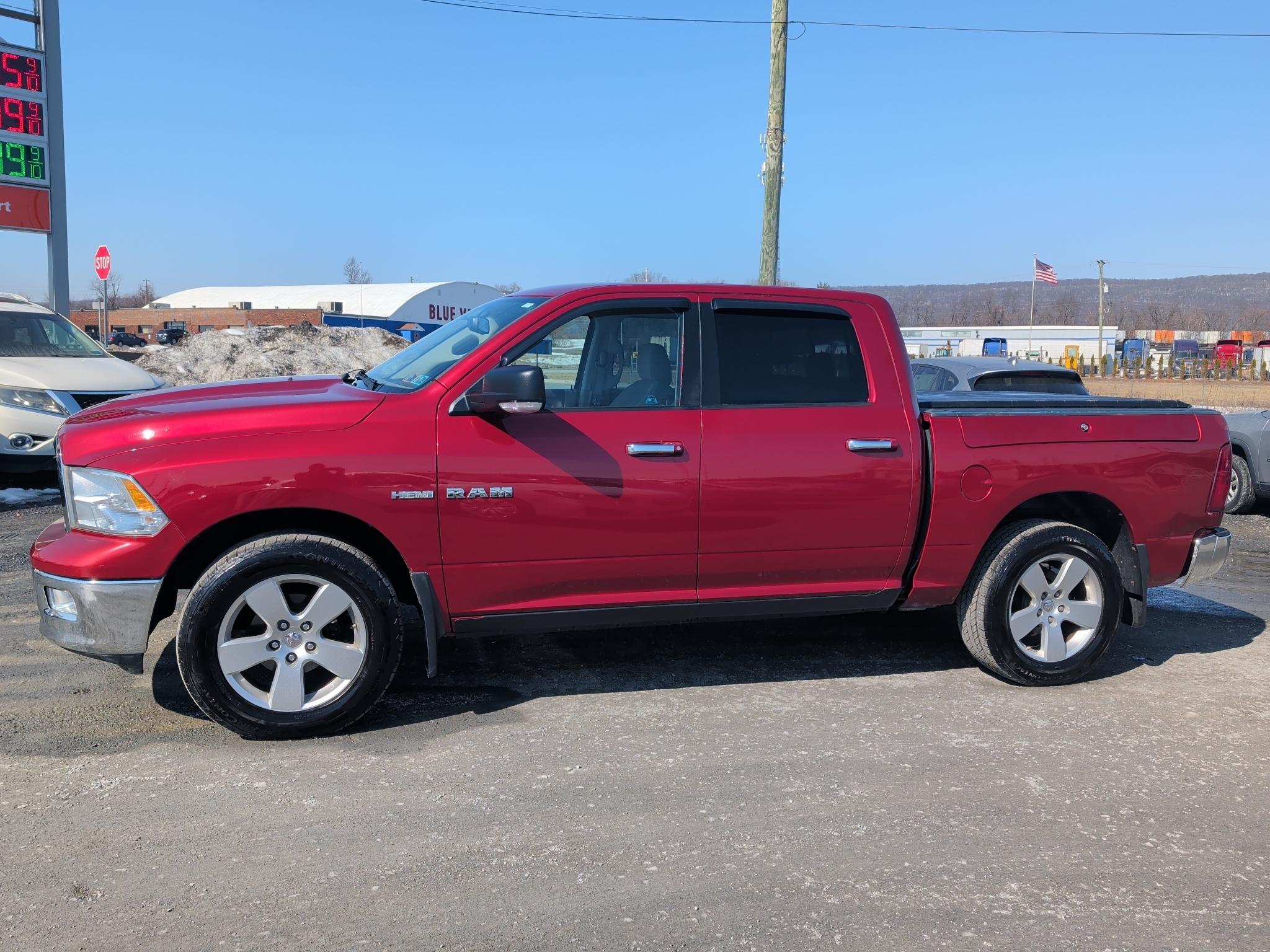 Dodge Ram 1500 SLT Crew Cab 4WD 2009
