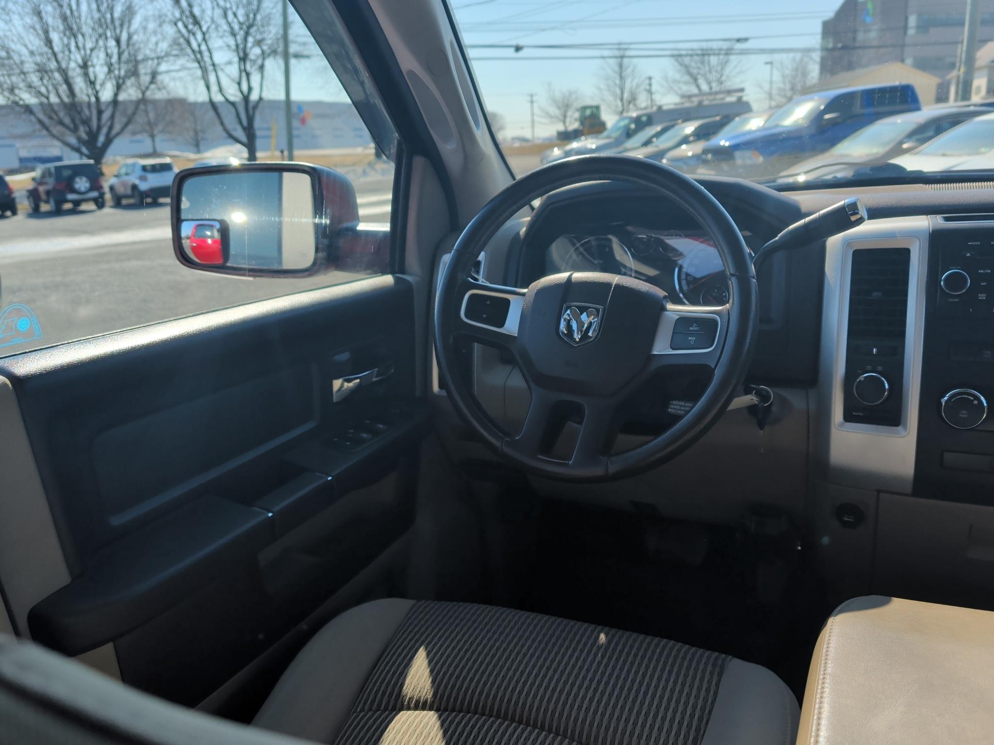 Dodge Ram 1500 SLT Crew Cab 4WD 2009