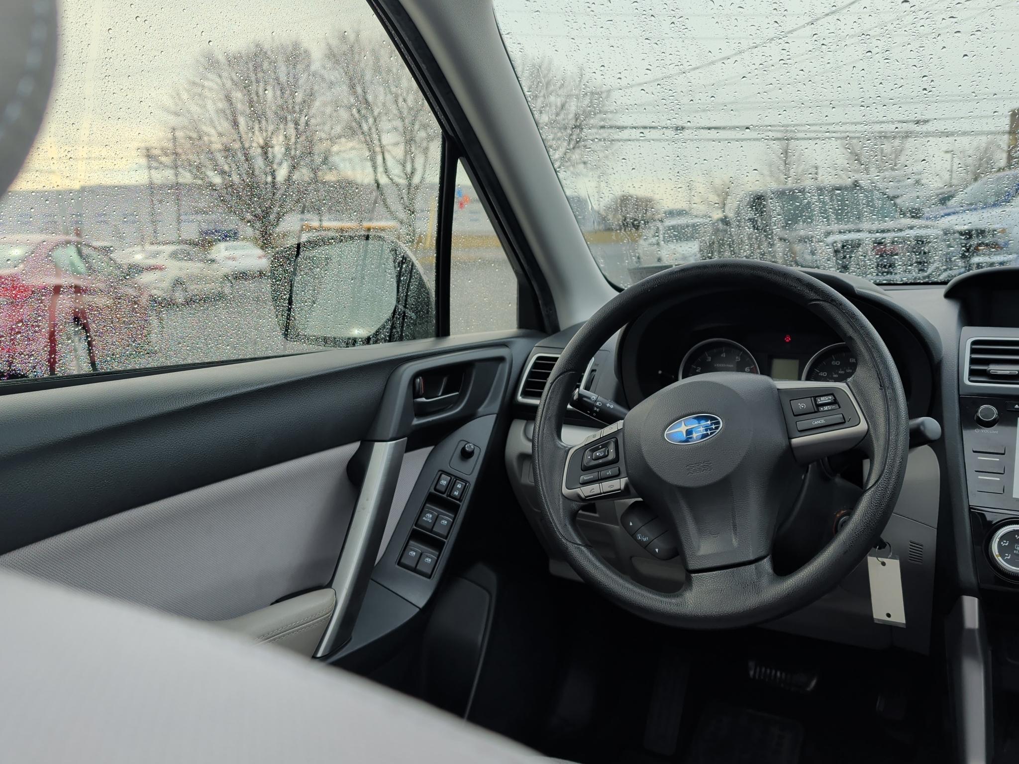 Subaru Forester 2.5i Premium PZEV CVT 2016