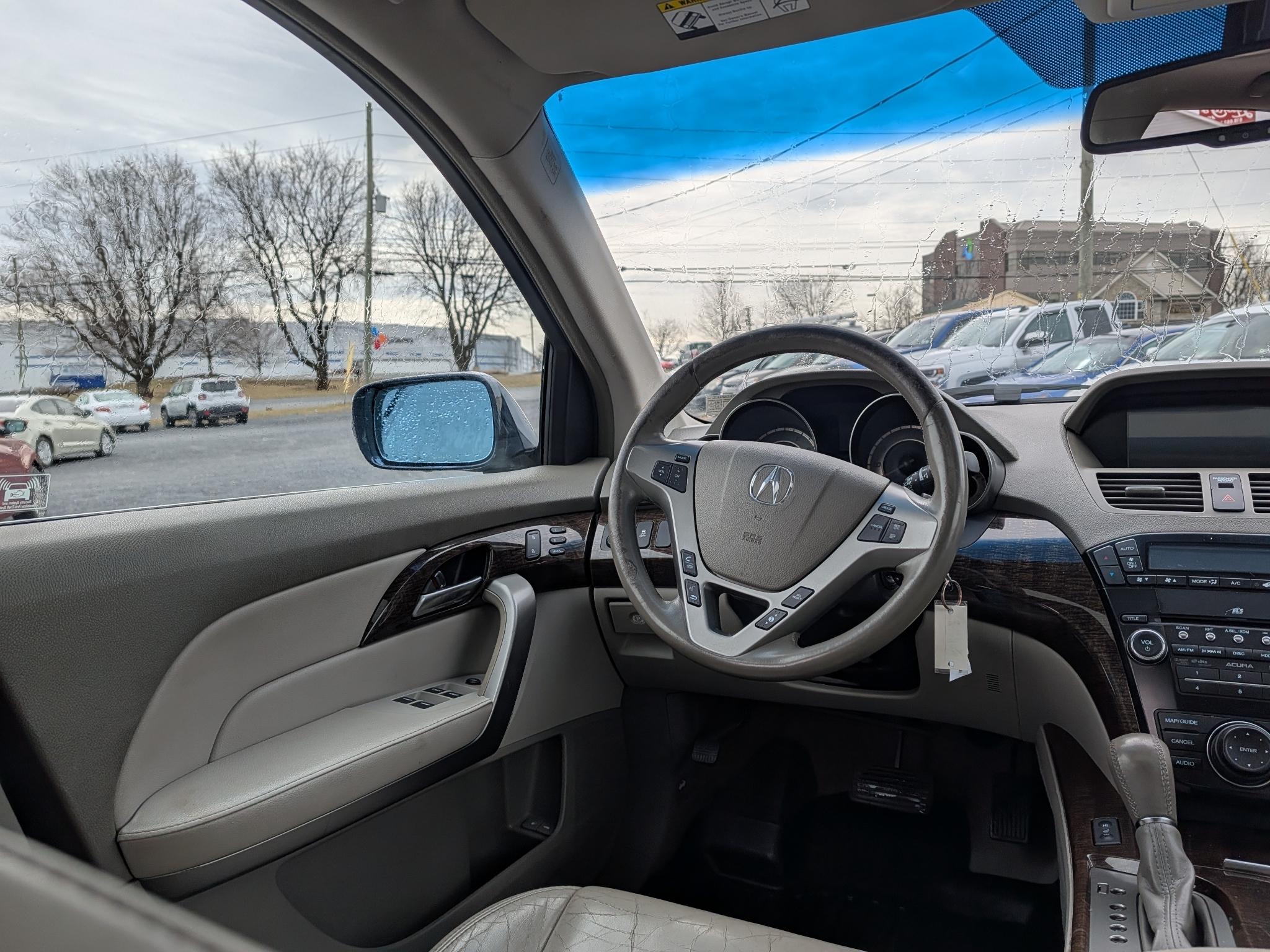 Acura MDX 6-Spd AT w/Tech Package 2012