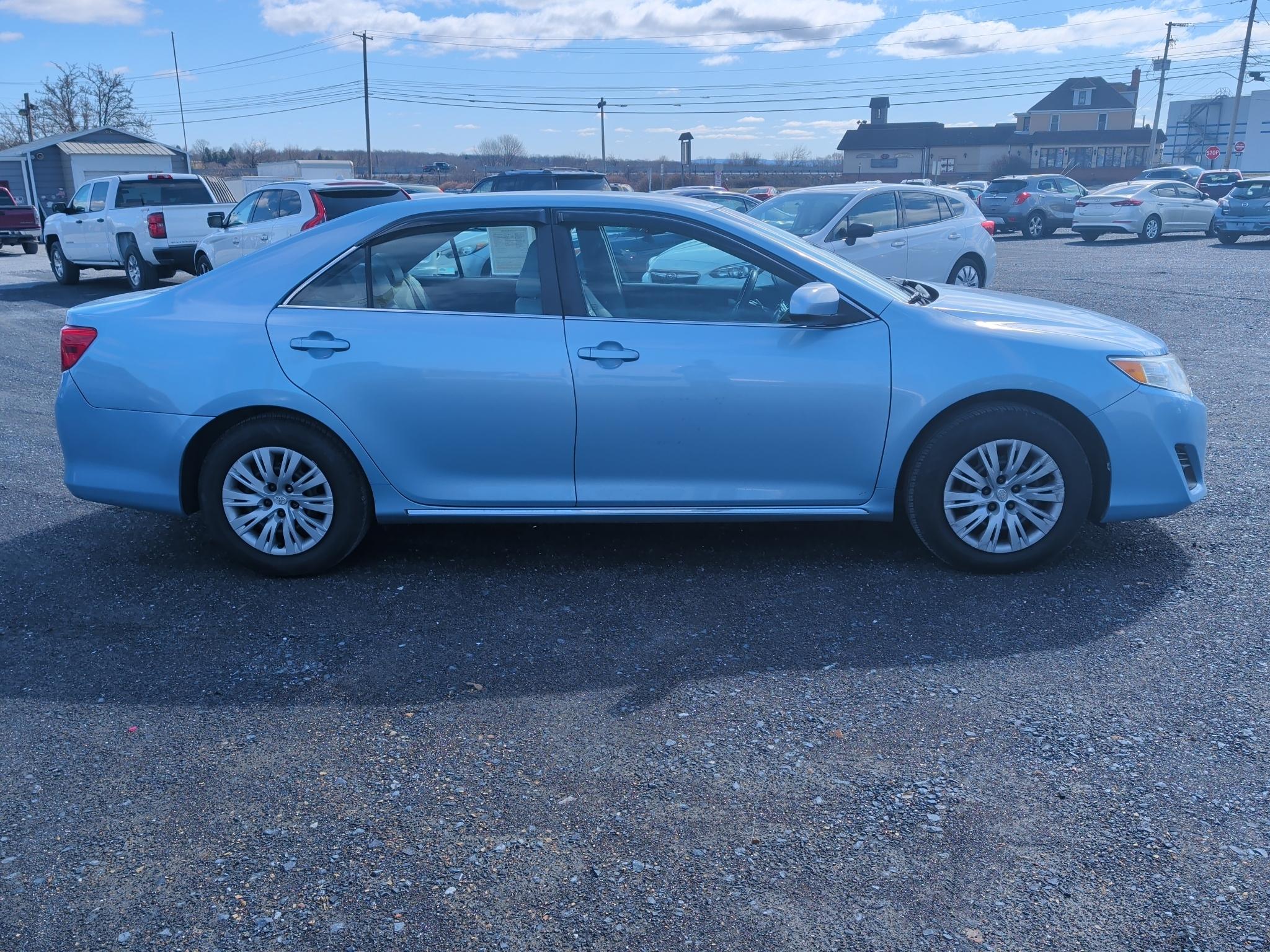 Toyota Camry LE 2012