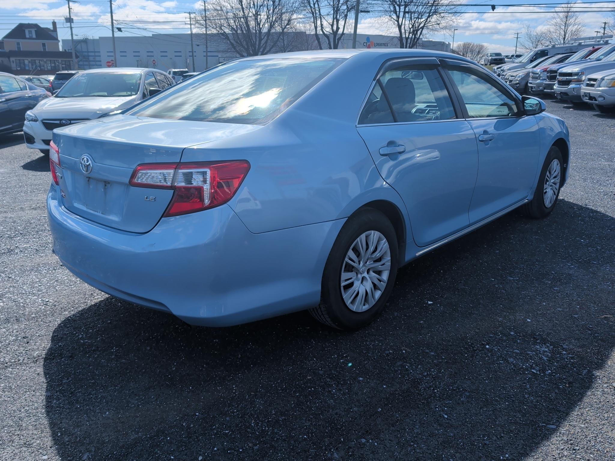 Toyota Camry LE 2012