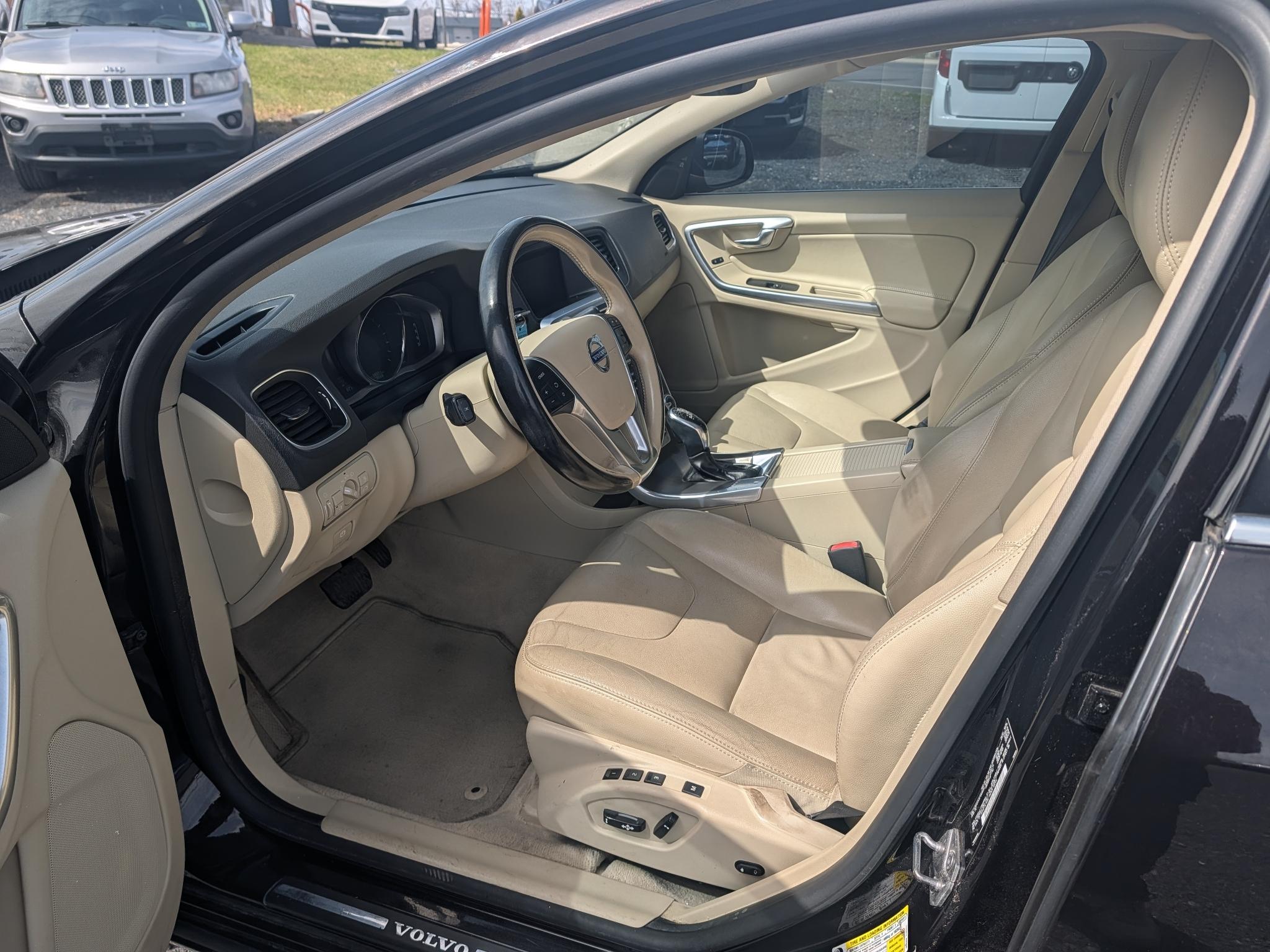 Volvo S60 2.5 Premier 4WD 2015