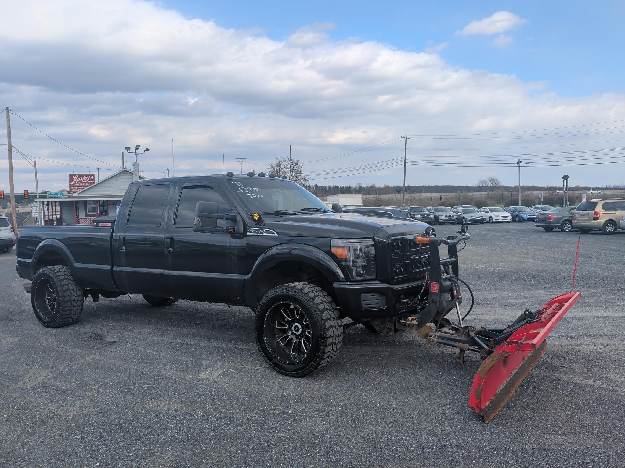Ford F350 XL Crew Cab SRW 2011
