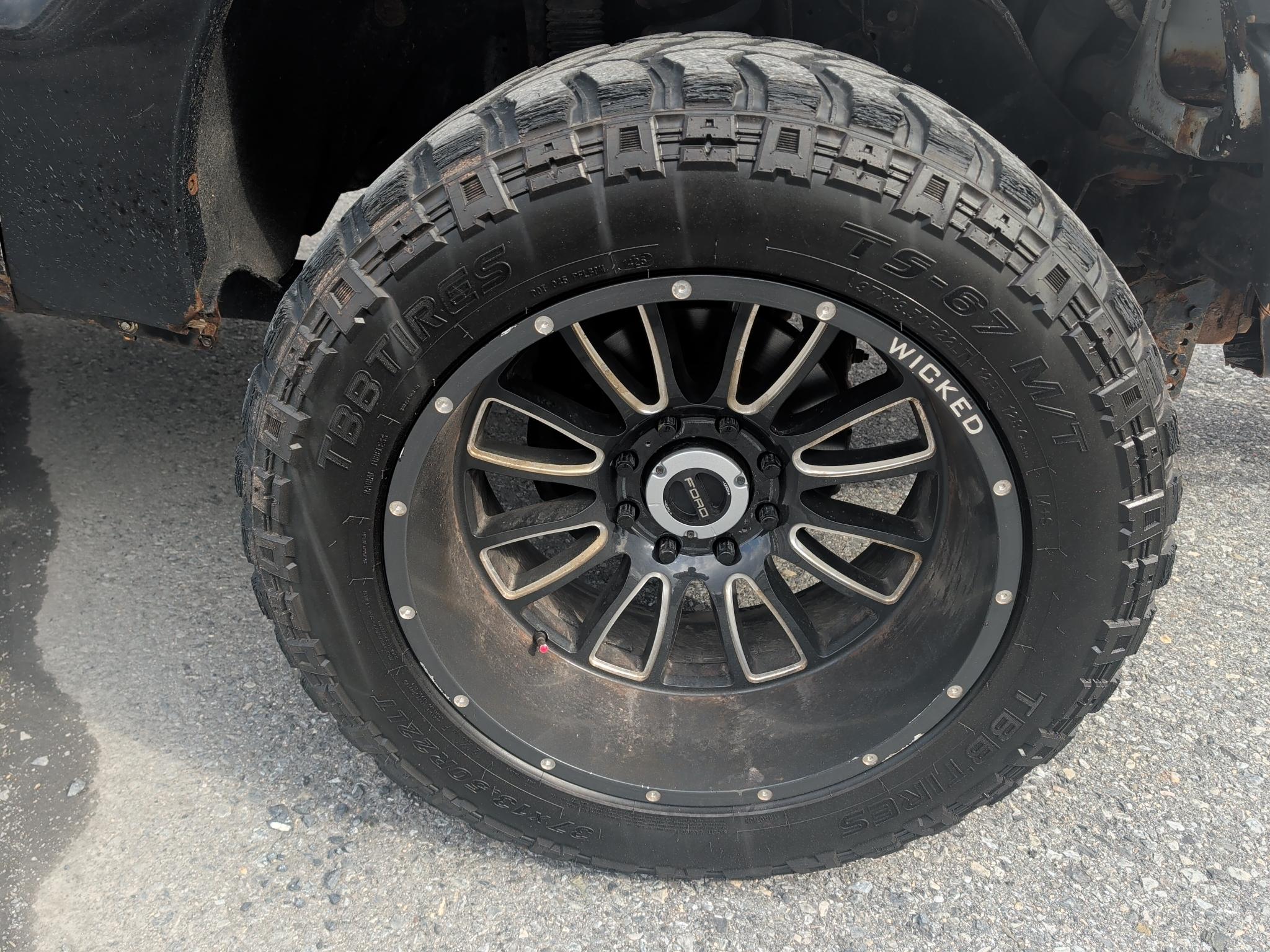 Ford F350 XL Crew Cab SRW 2011