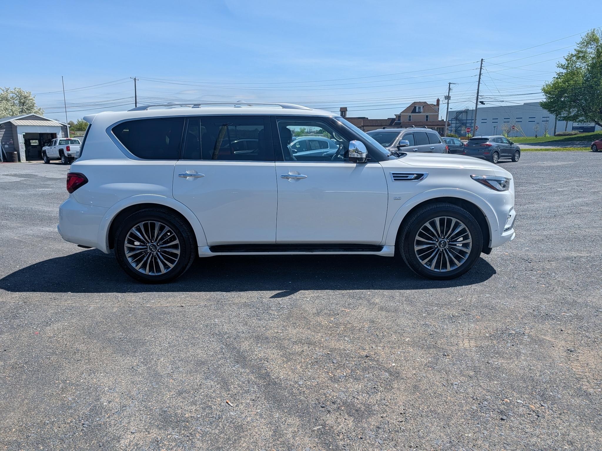 Infiniti QX80 Limited 4WD 2019