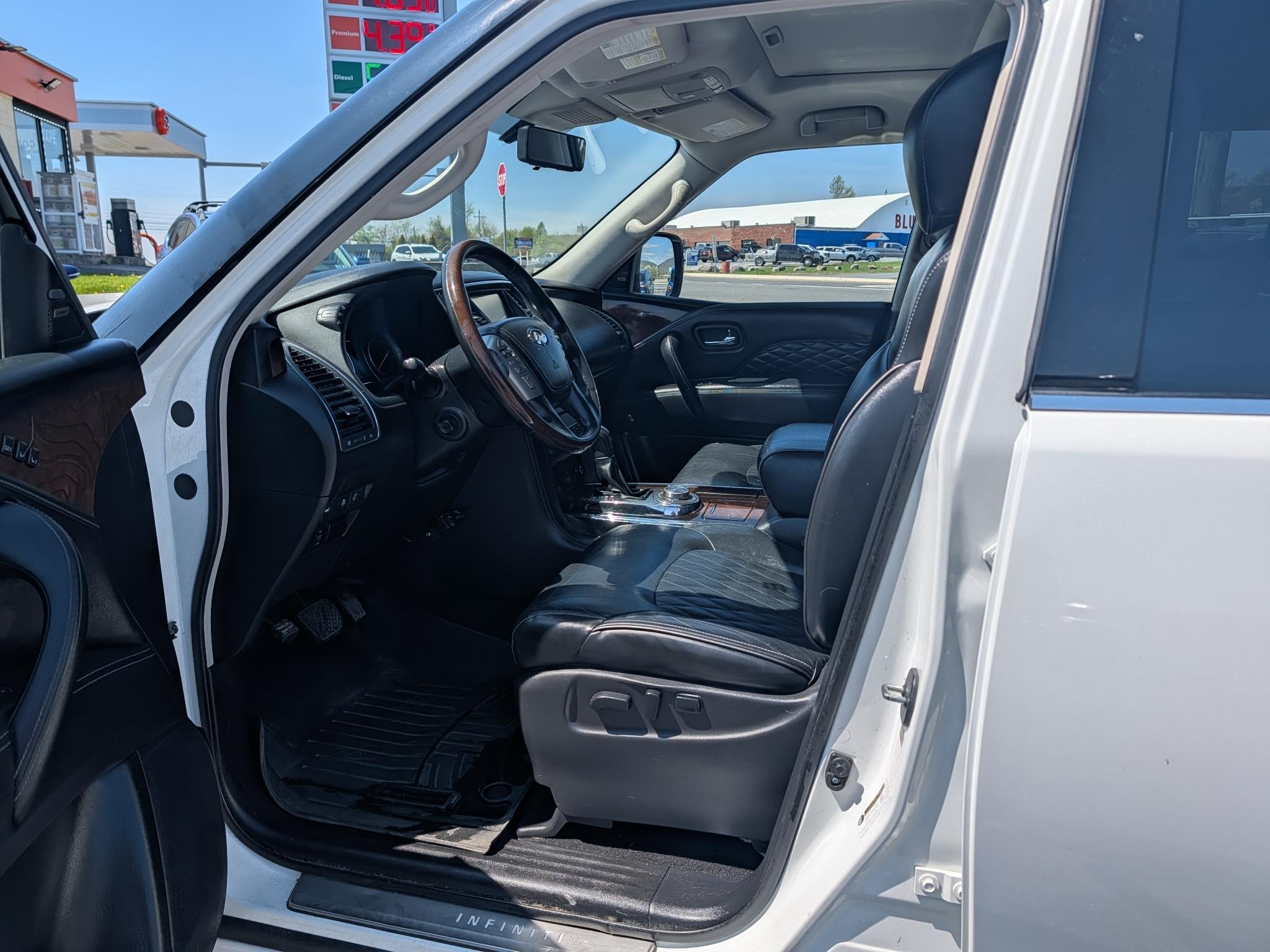 Infiniti QX80 Limited 4WD 2019