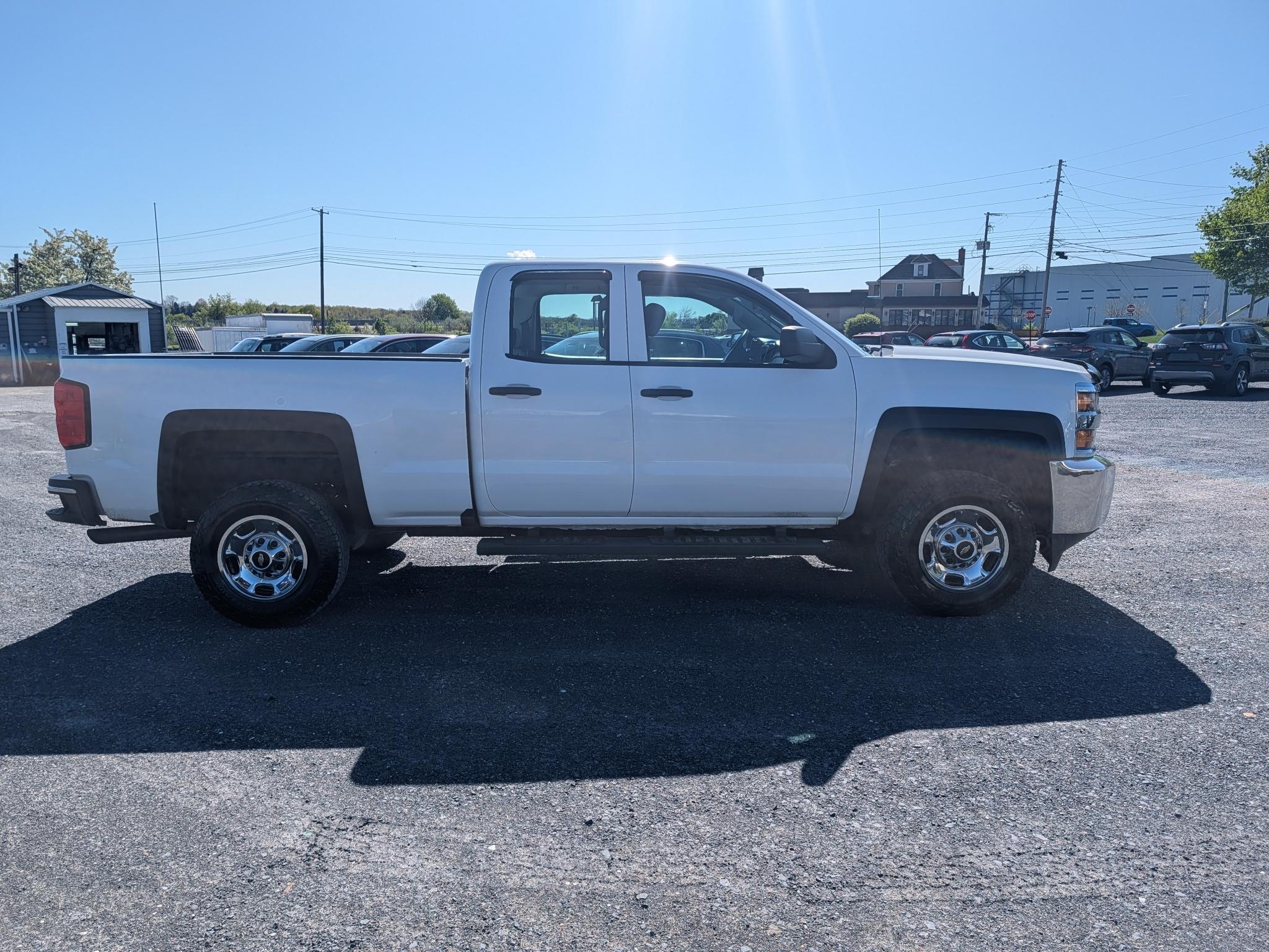 Chevrolet Silverado 2500HD Work Truck Double Cab Long Box 4WD 2017