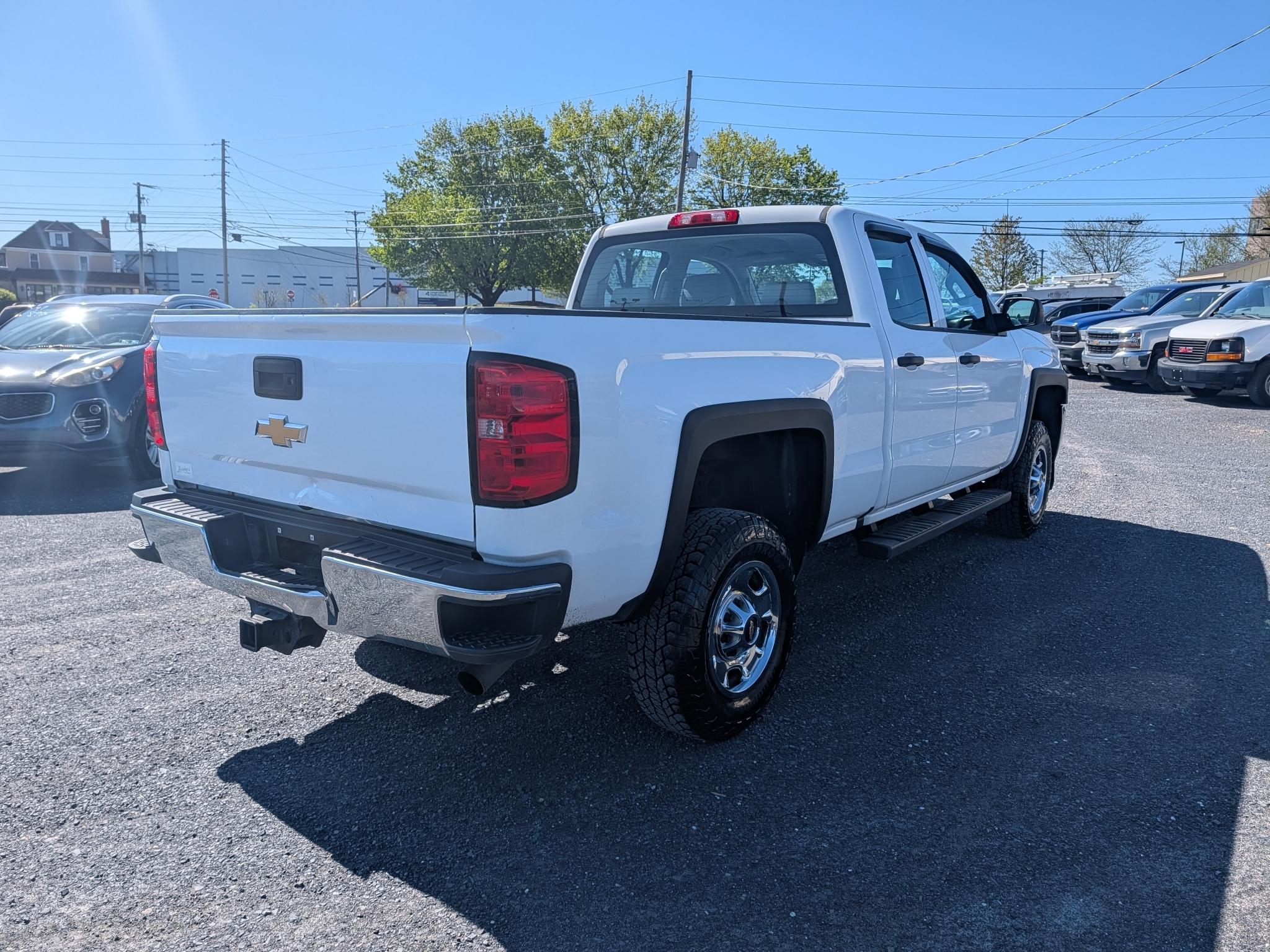 Chevrolet Silverado 2500HD Work Truck Double Cab Long Box 4WD 2017