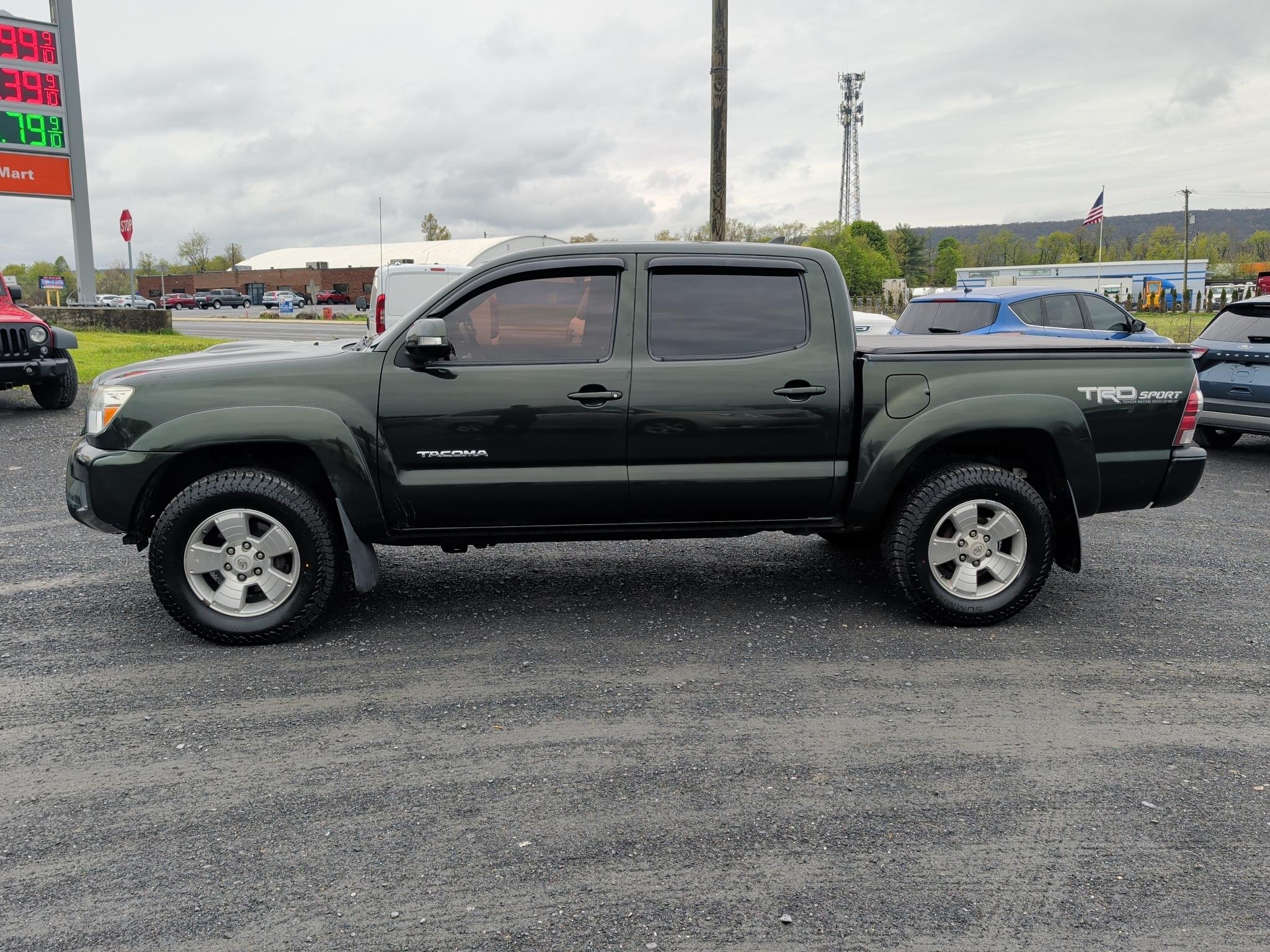Toyota Tacoma Double Cab V6 5AT 4WD 2014