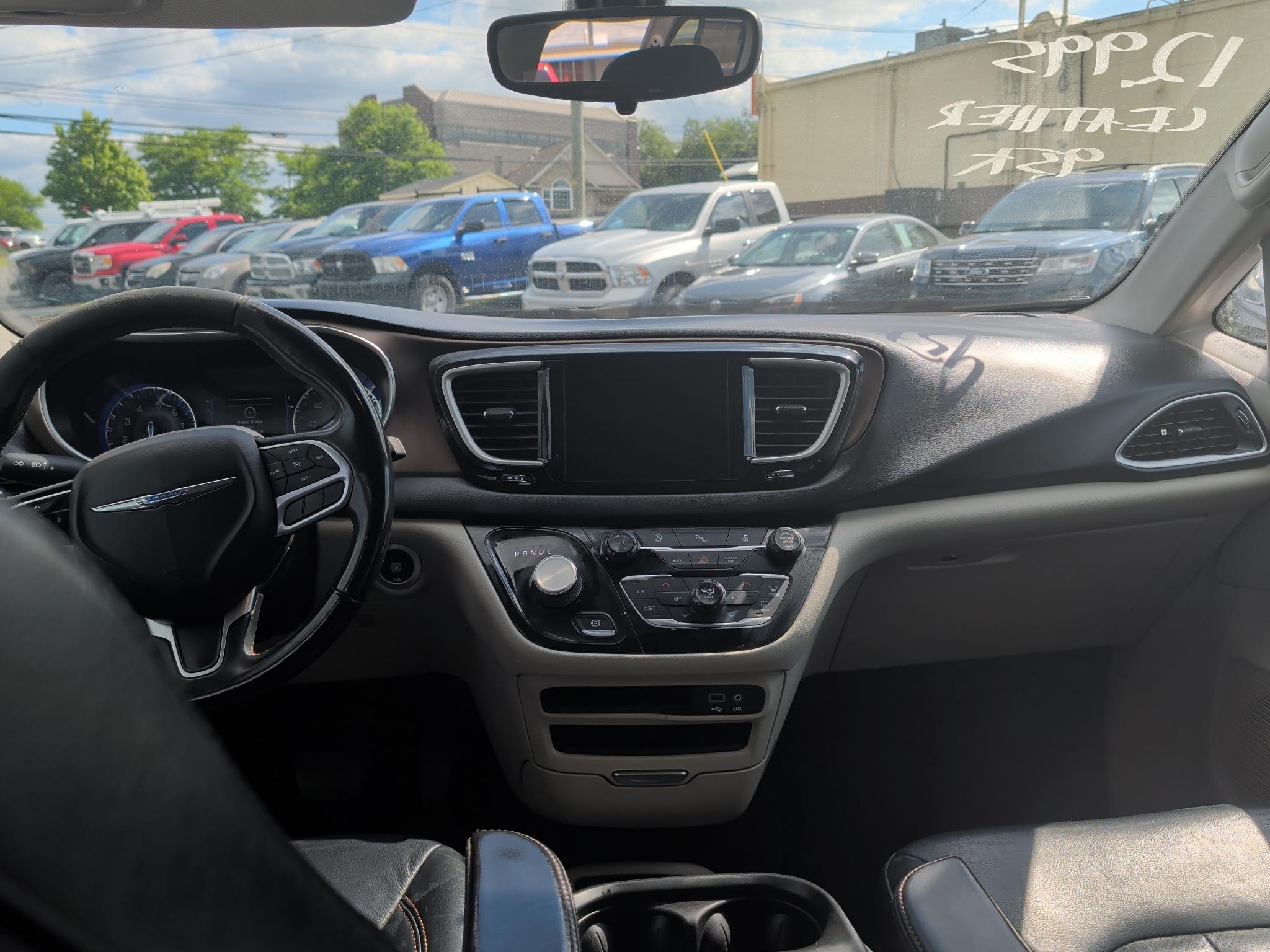 Chrysler Pacifica Touring-L 2018