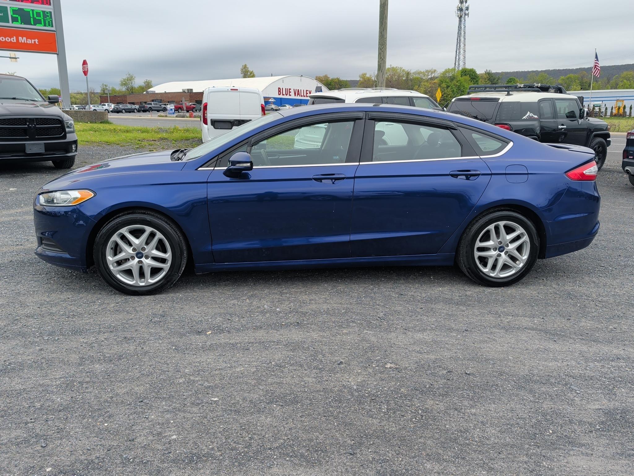 Ford Fusion SE 2016