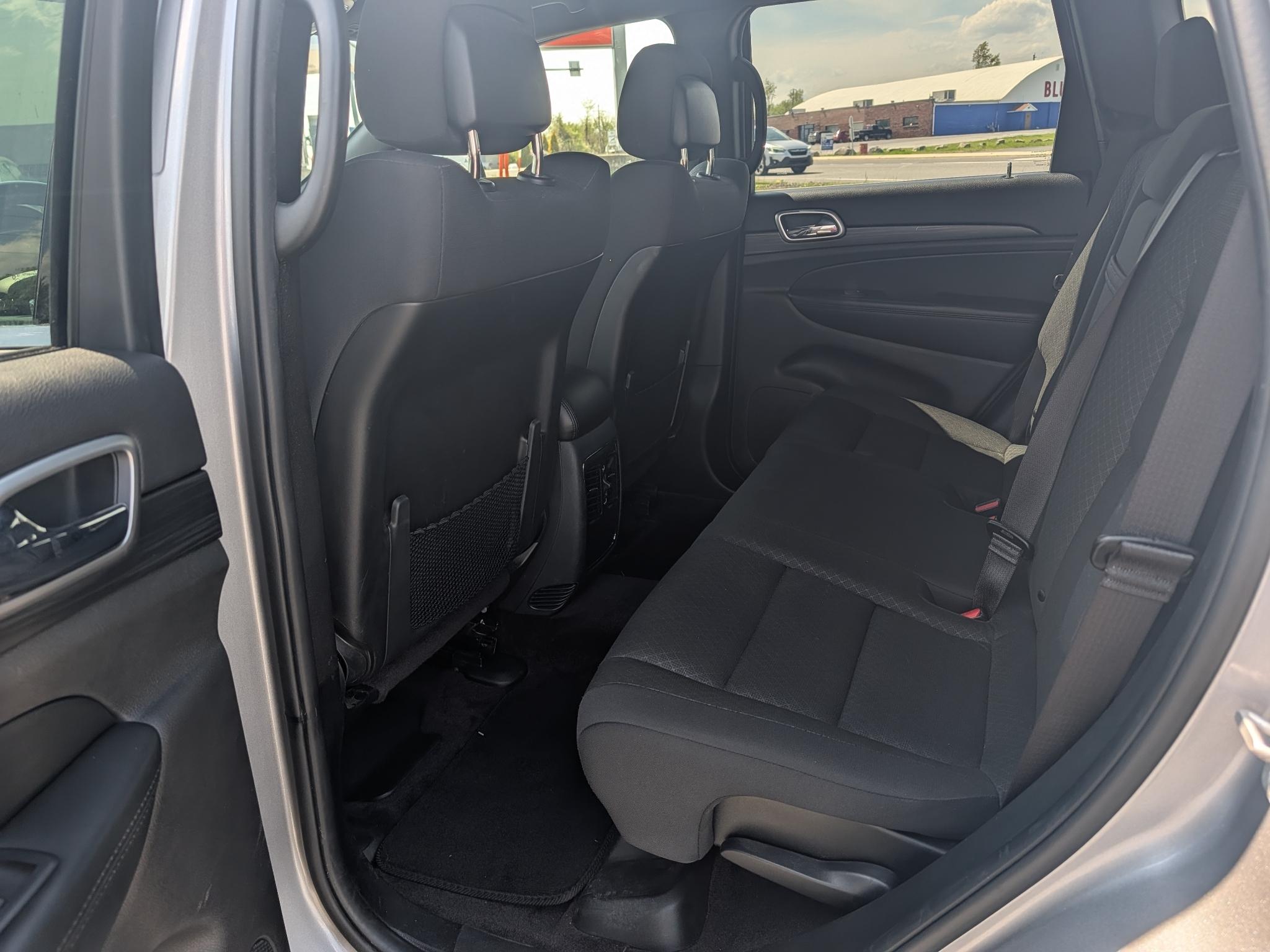 Jeep Grand Cherokee 4dr Laredo 4WD 2019
