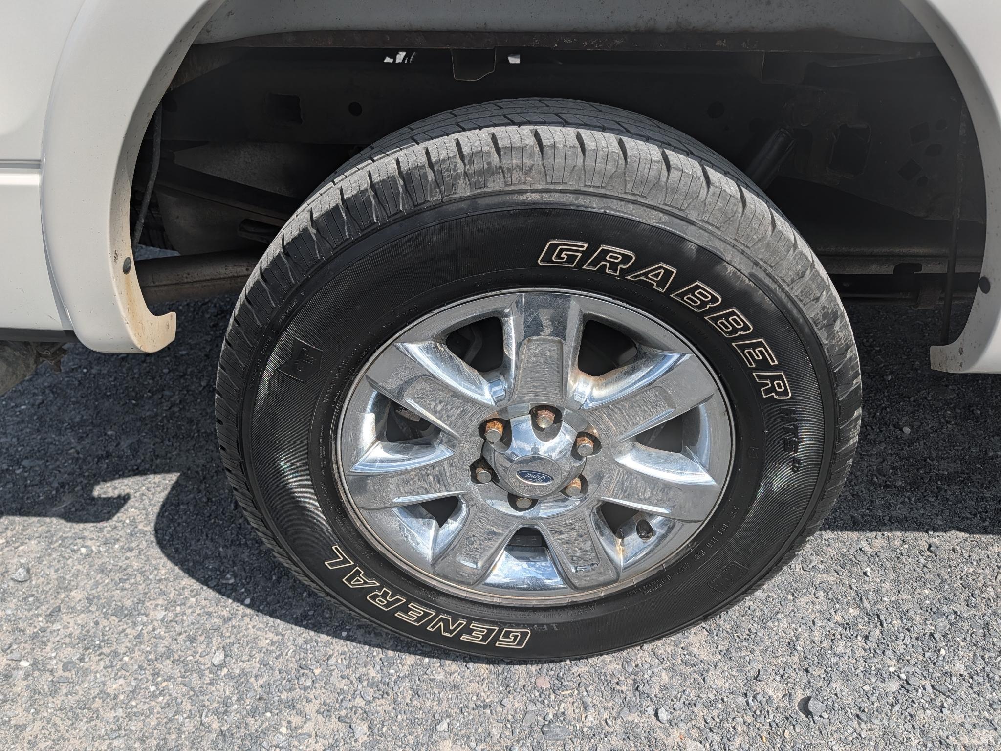Ford F-150 XLT SuperCab 8-ft. Bed 4WD 2013