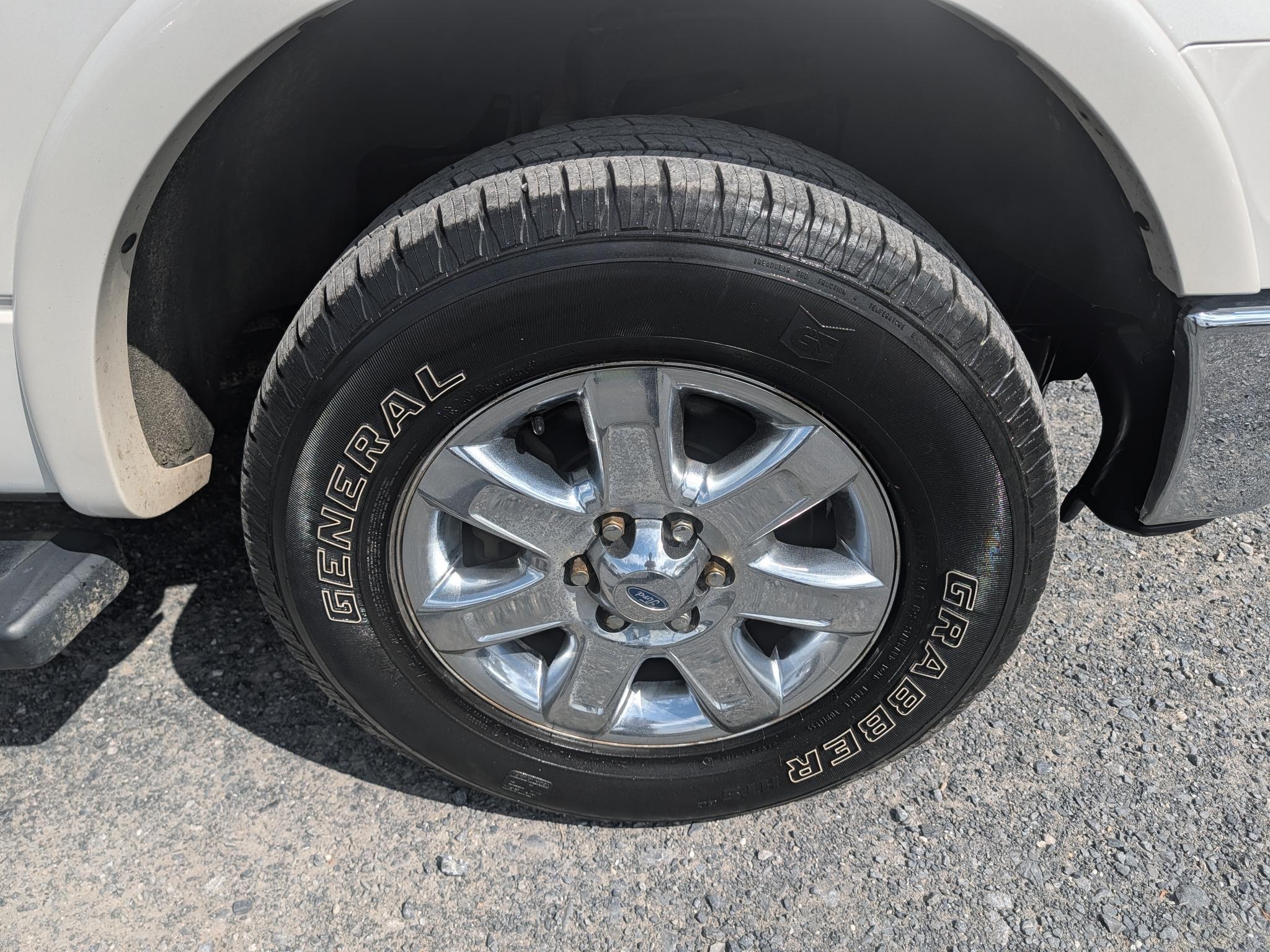 Ford F-150 XLT SuperCab 8-ft. Bed 4WD 2013