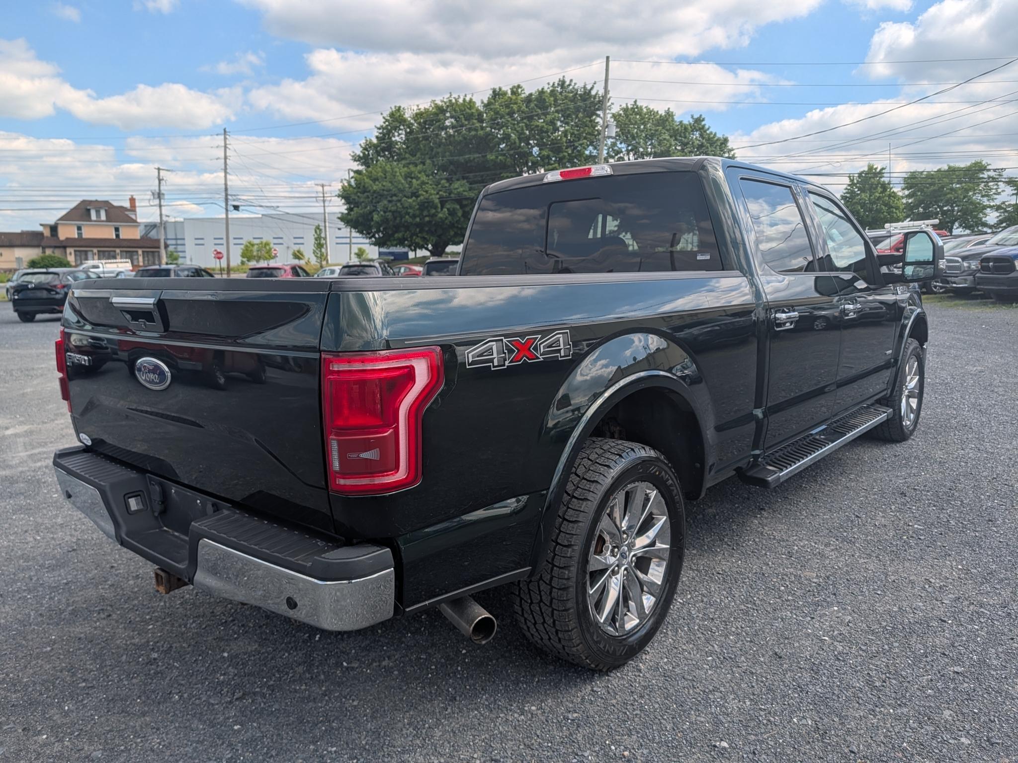 Ford F-150 Lariat SuperCrew 5.5-ft. Bed 4WD 2016