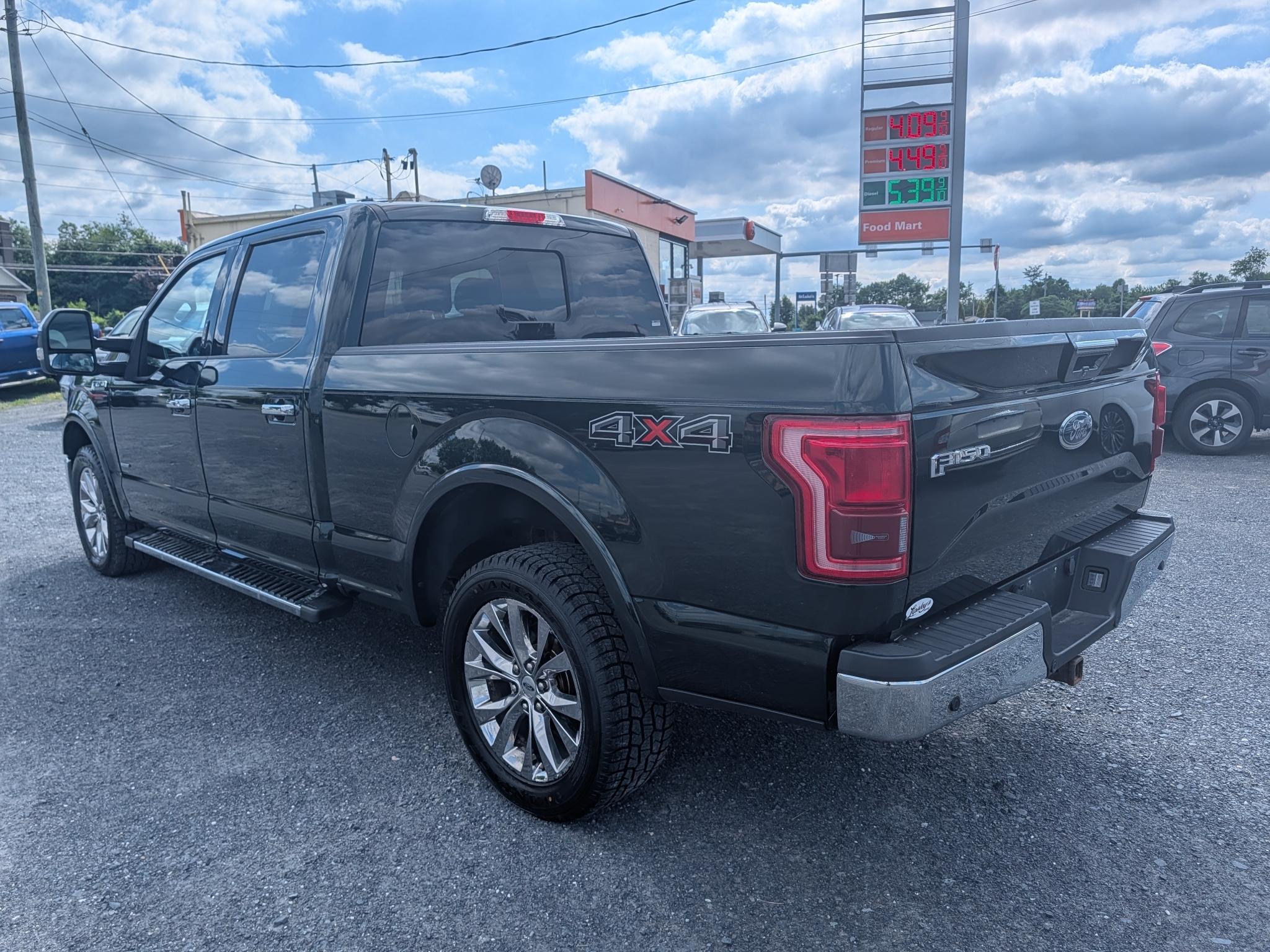 Ford F-150 Lariat SuperCrew 5.5-ft. Bed 4WD 2016