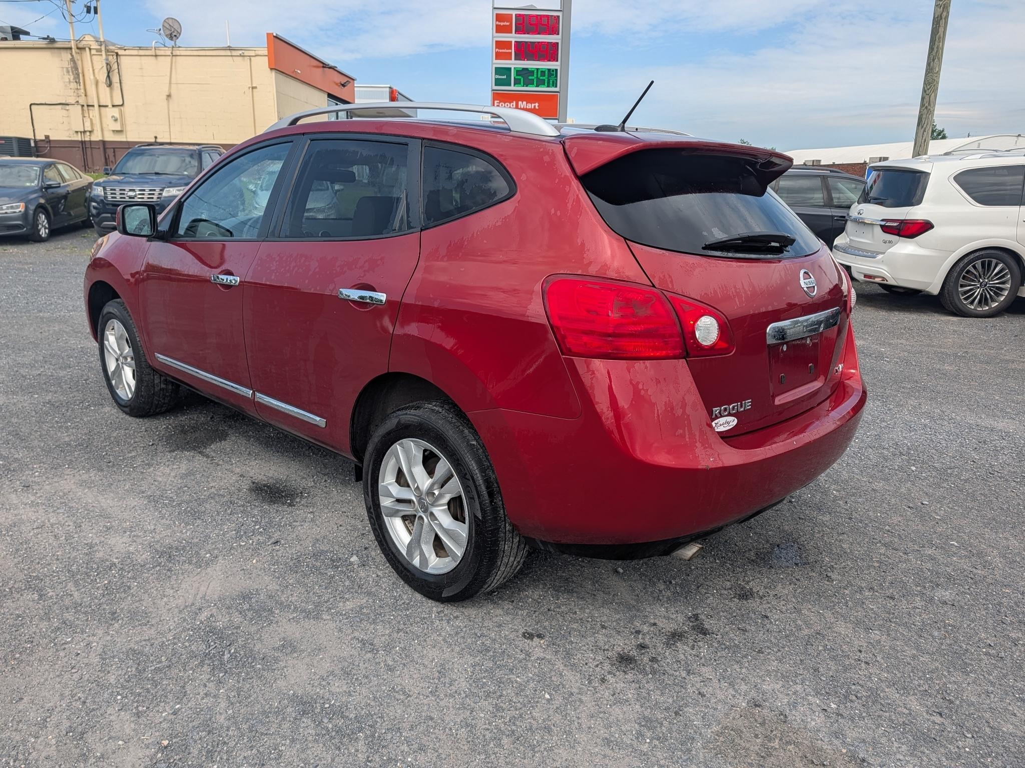 Nissan Rogue S AWD 2013