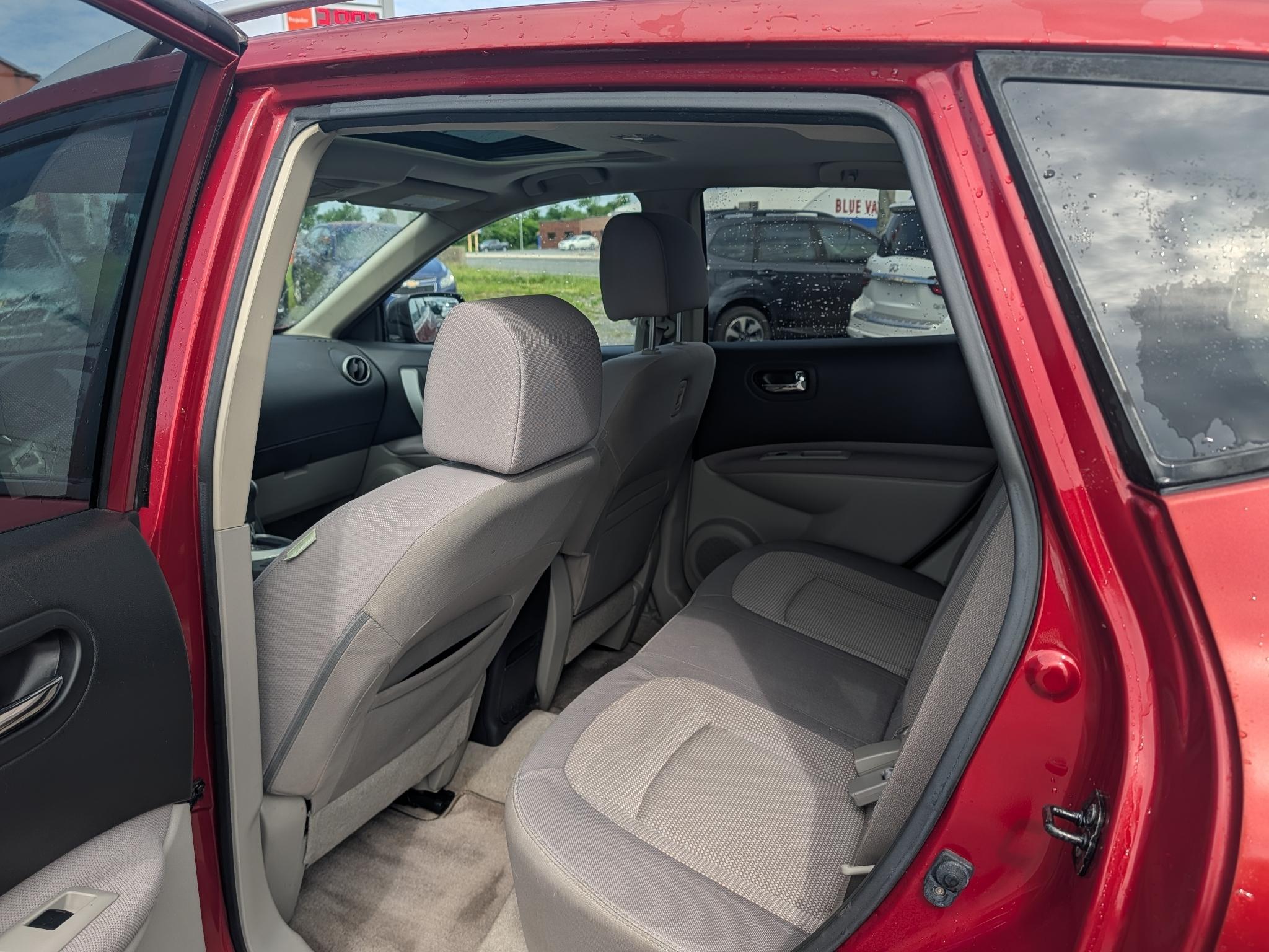 Nissan Rogue S AWD 2013