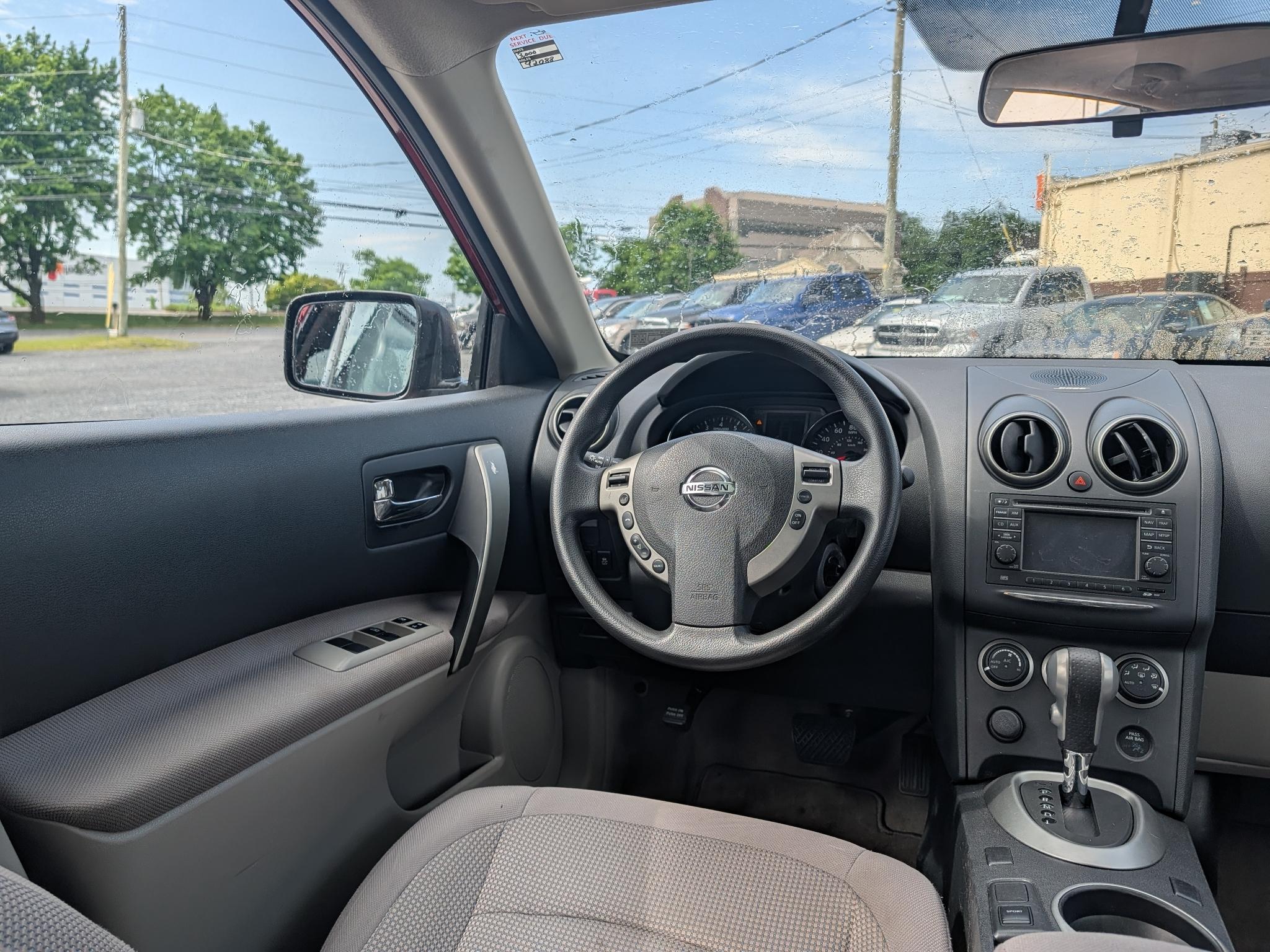Nissan Rogue S AWD 2013