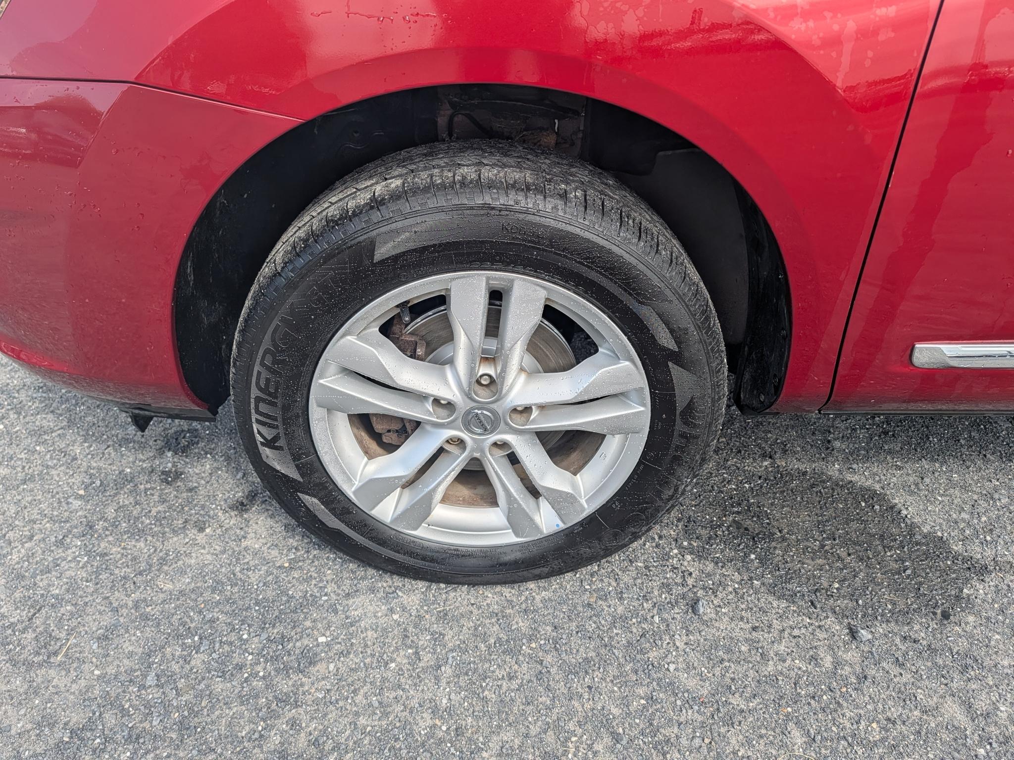 Nissan Rogue S AWD 2013