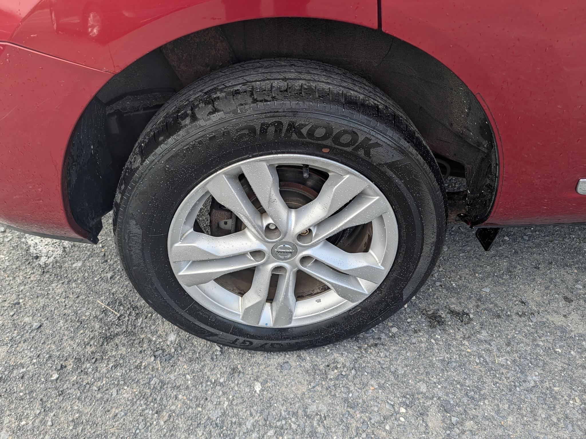 Nissan Rogue S AWD 2013