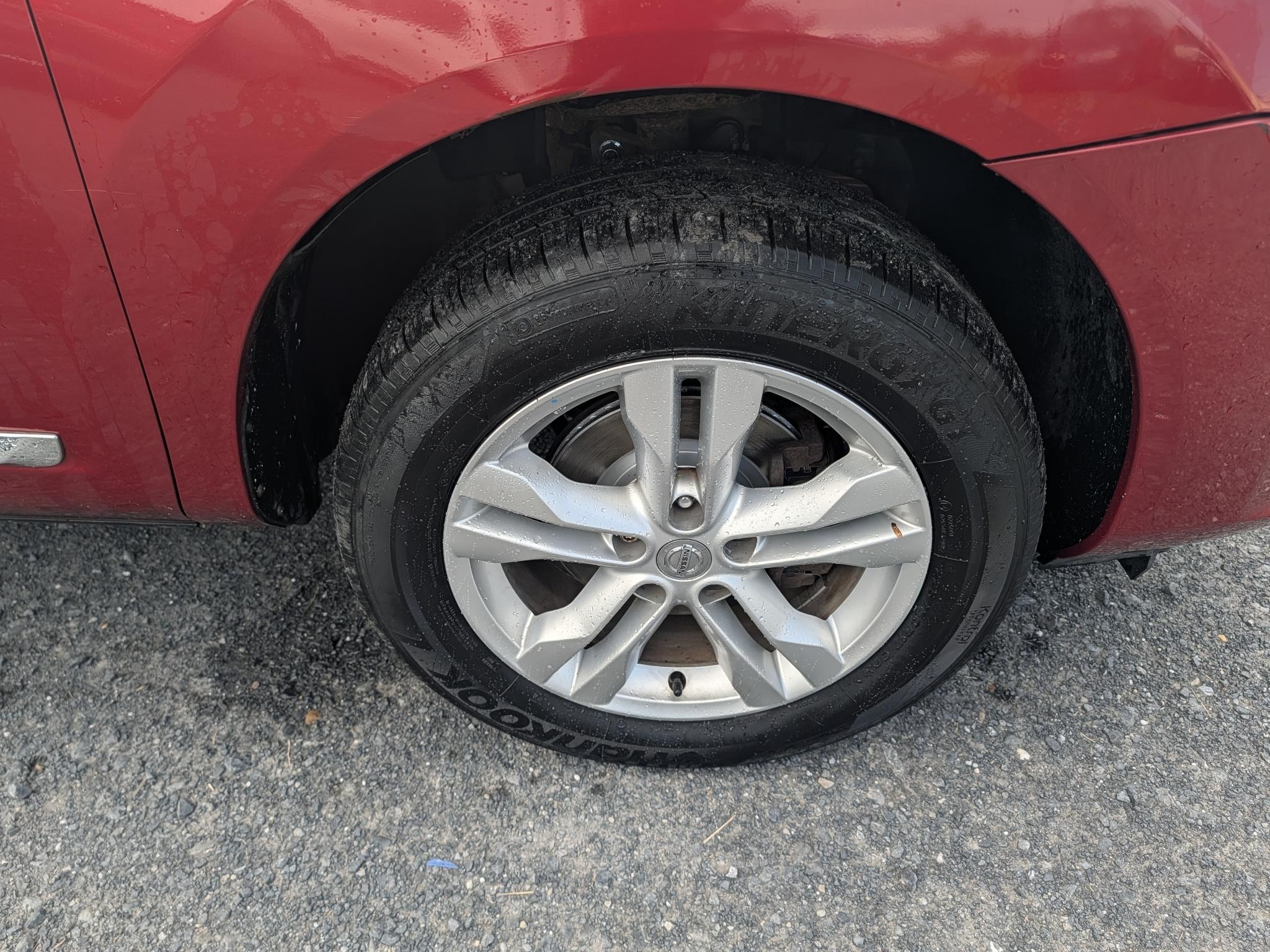 Nissan Rogue S AWD 2013