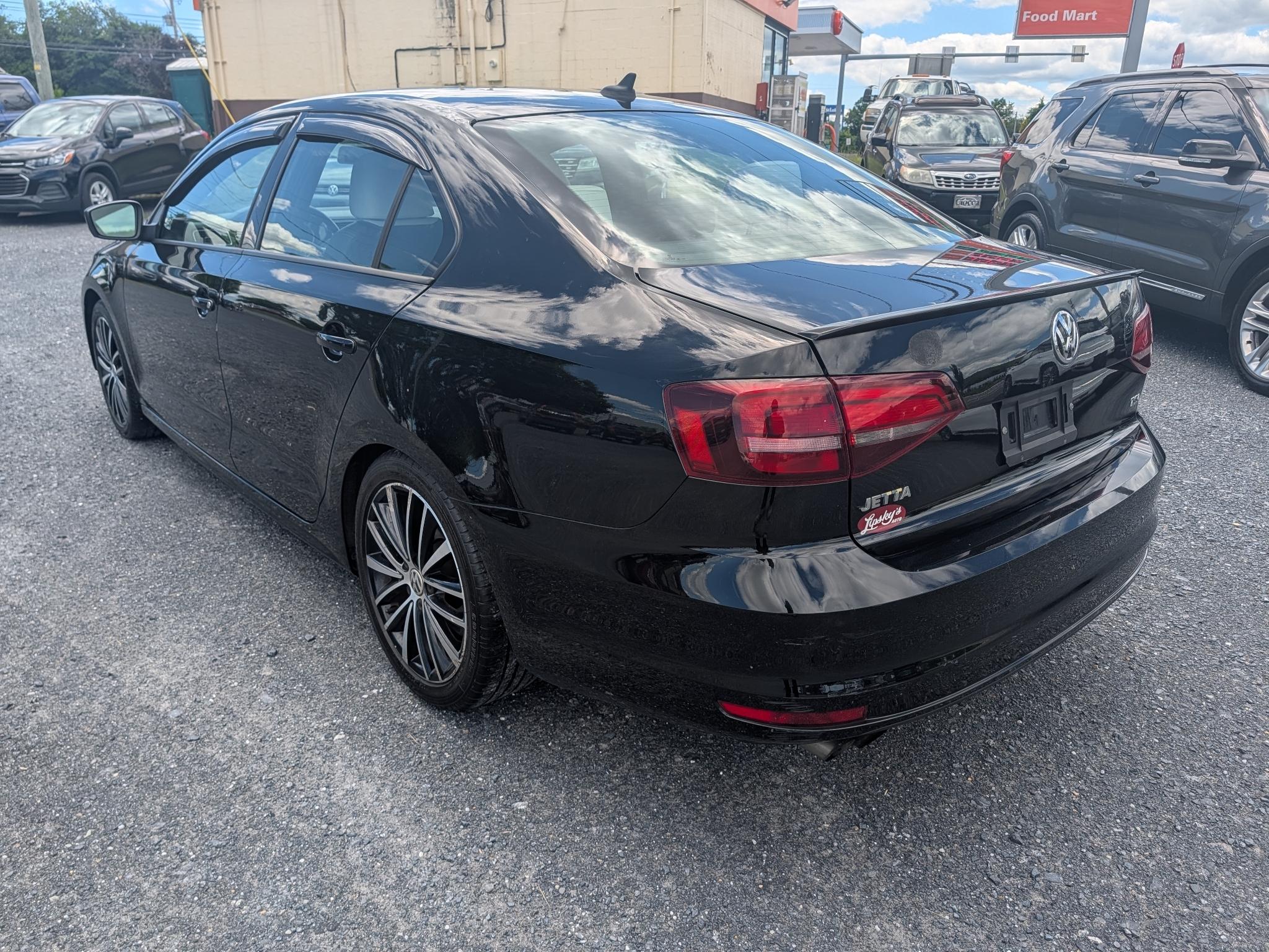 Volkswagen Jetta SE 6A 2016