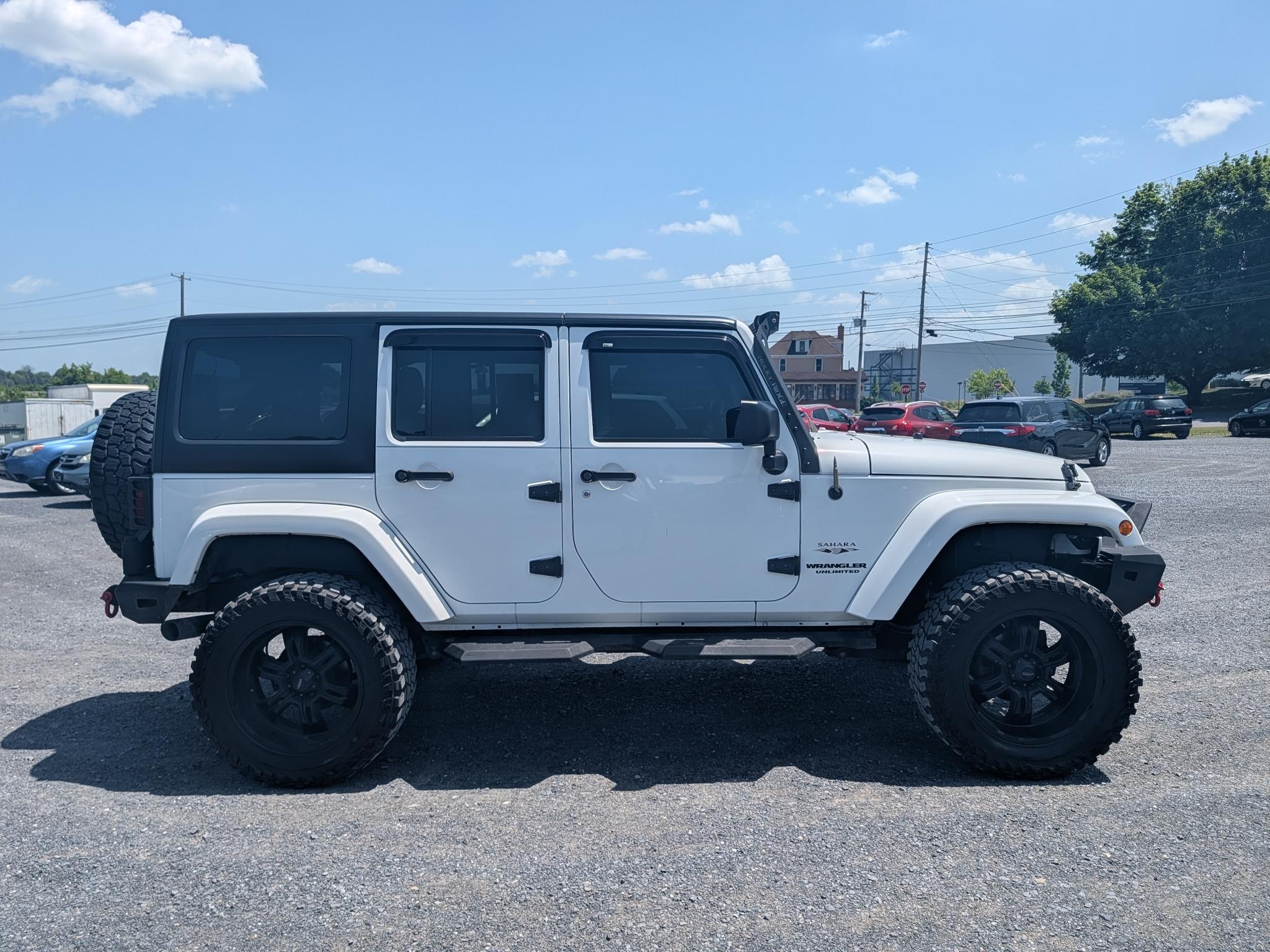 Jeep Wrangler Unlimited Sahara 4WD 2016