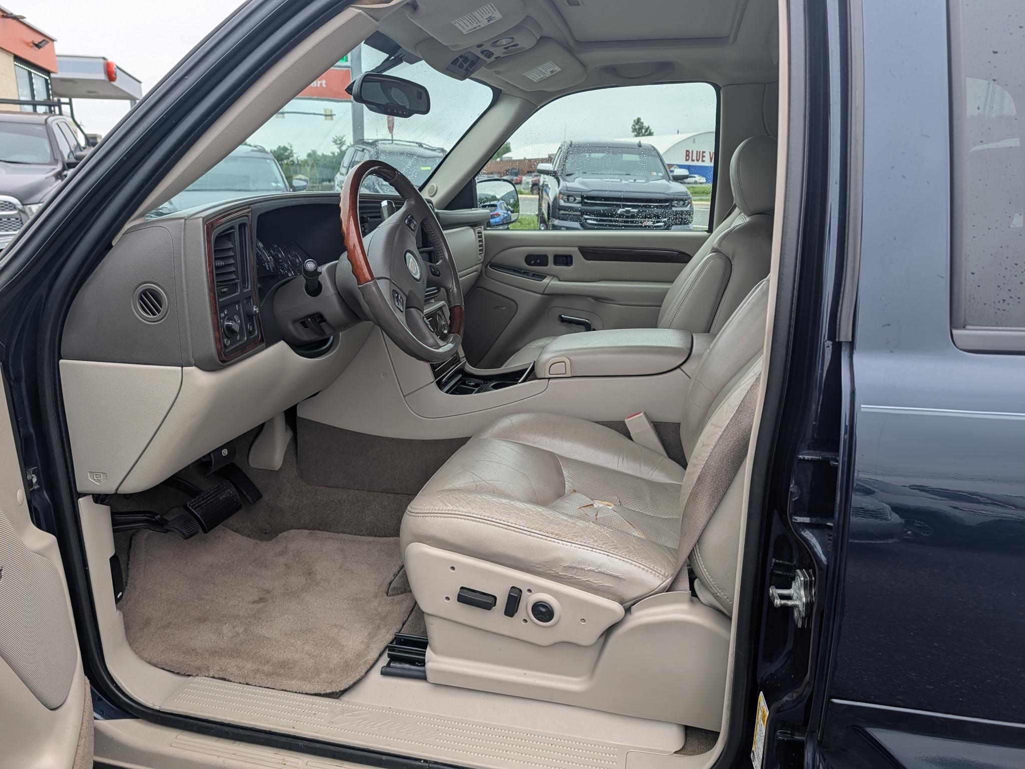 Cadillac Escalade AWD 2006