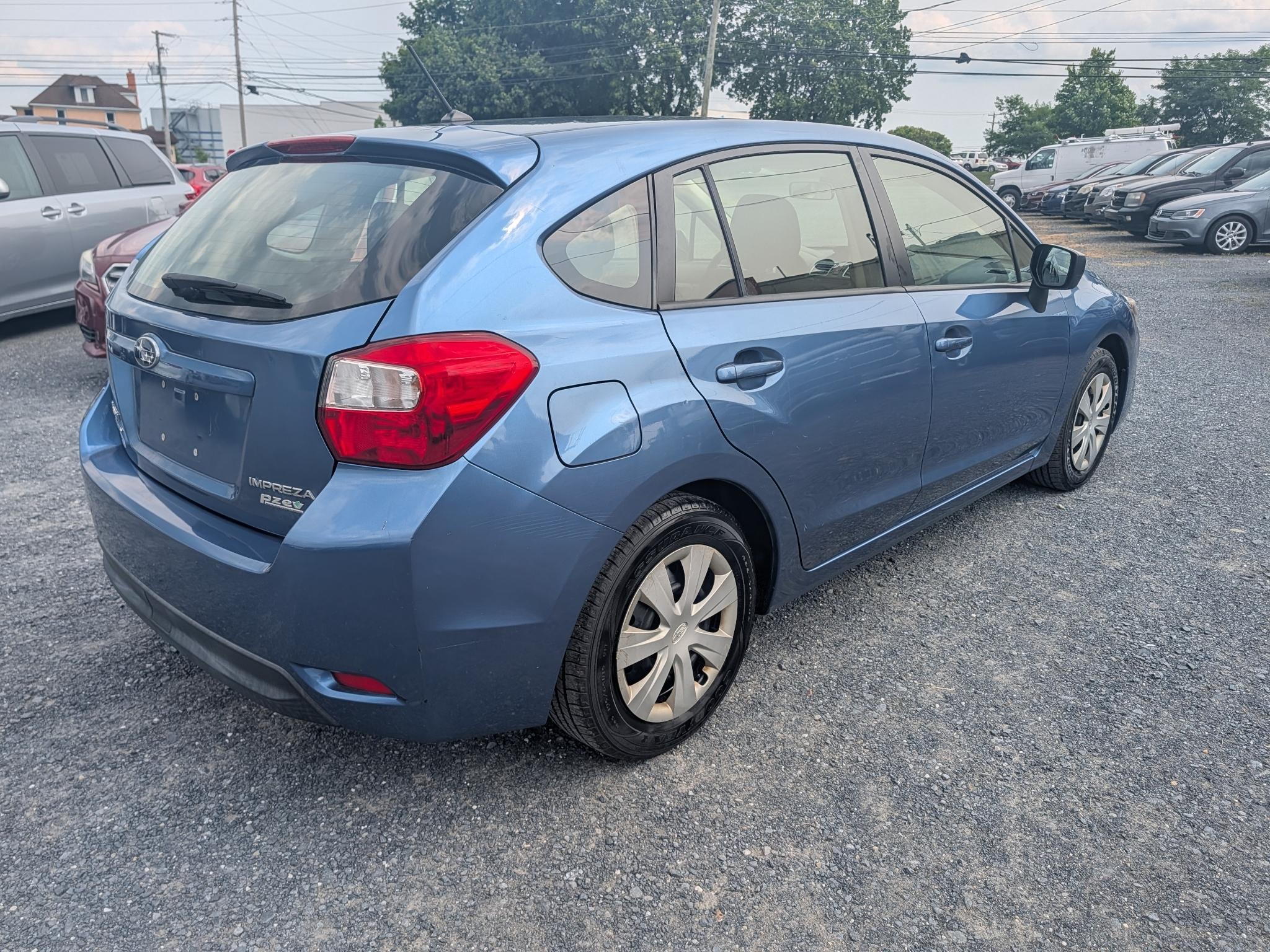 Subaru Impreza 2.0i PZEV CVT 5-Door 2015