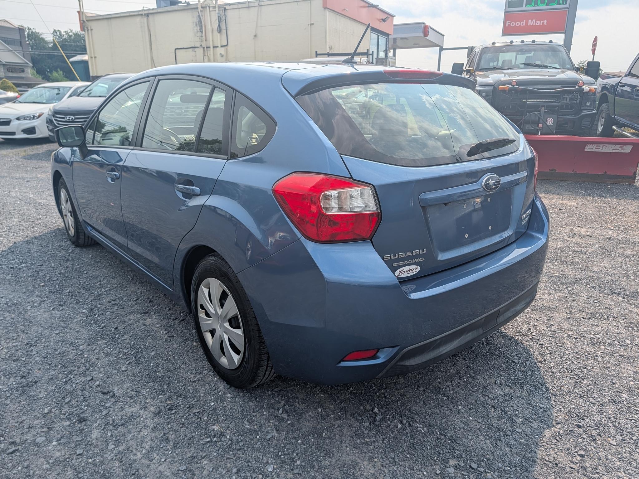 Subaru Impreza 2.0i PZEV CVT 5-Door 2015