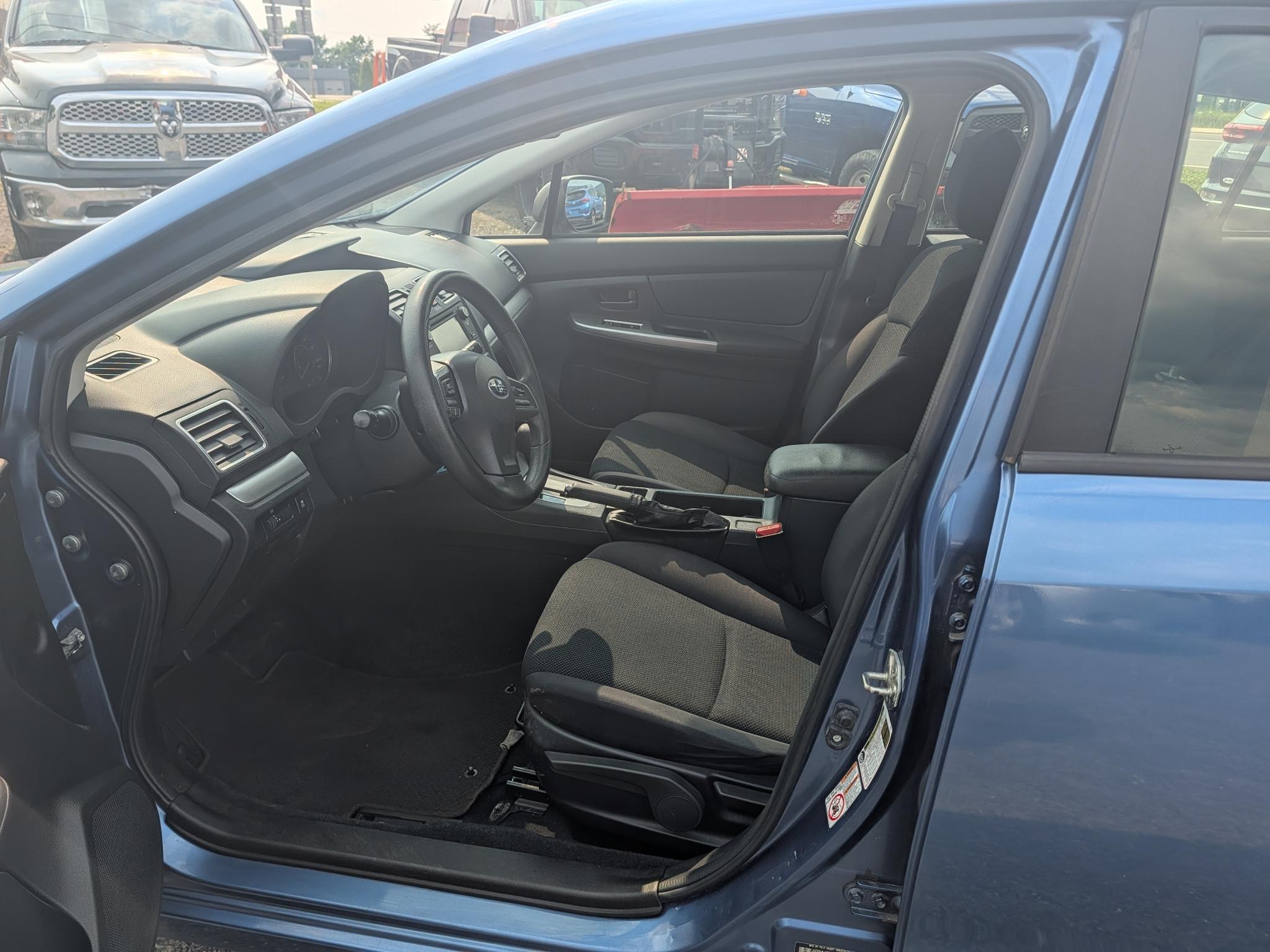 Subaru Impreza 2.0i PZEV CVT 5-Door 2015