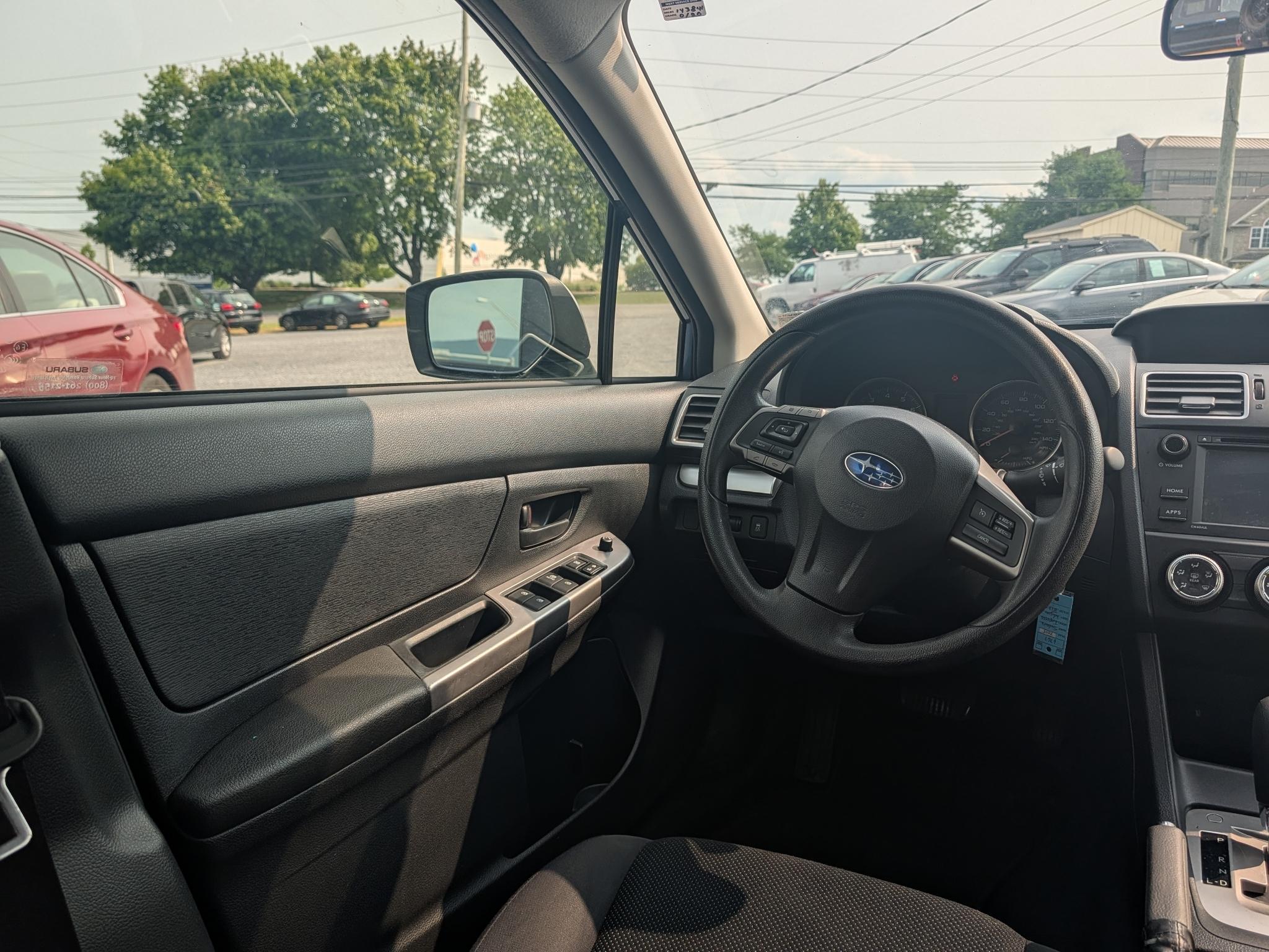 Subaru Impreza 2.0i PZEV CVT 5-Door 2015