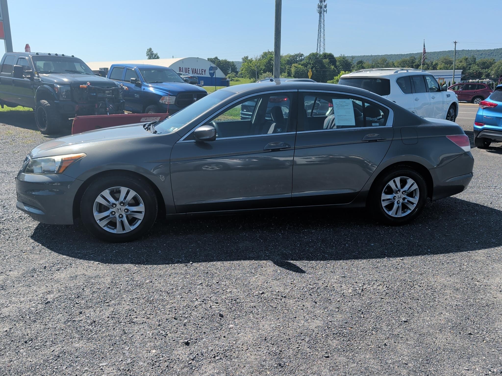 Honda Accord LX-P Sedan AT 2012