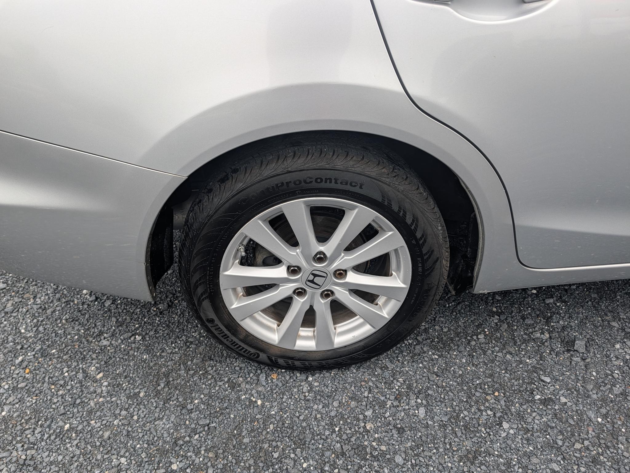 Honda Civic EX Sedan 5-Speed AT 2012